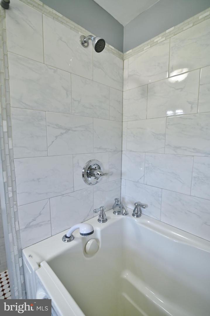 1057 EDINBURG GAP RD, EDINBURG, Virginia 22824, 4 Bedrooms Bedrooms, ,2 BathroomsBathrooms,Residential,For sale,1057 EDINBURG GAP RD,VASH2011766 MLS # VASH2011766