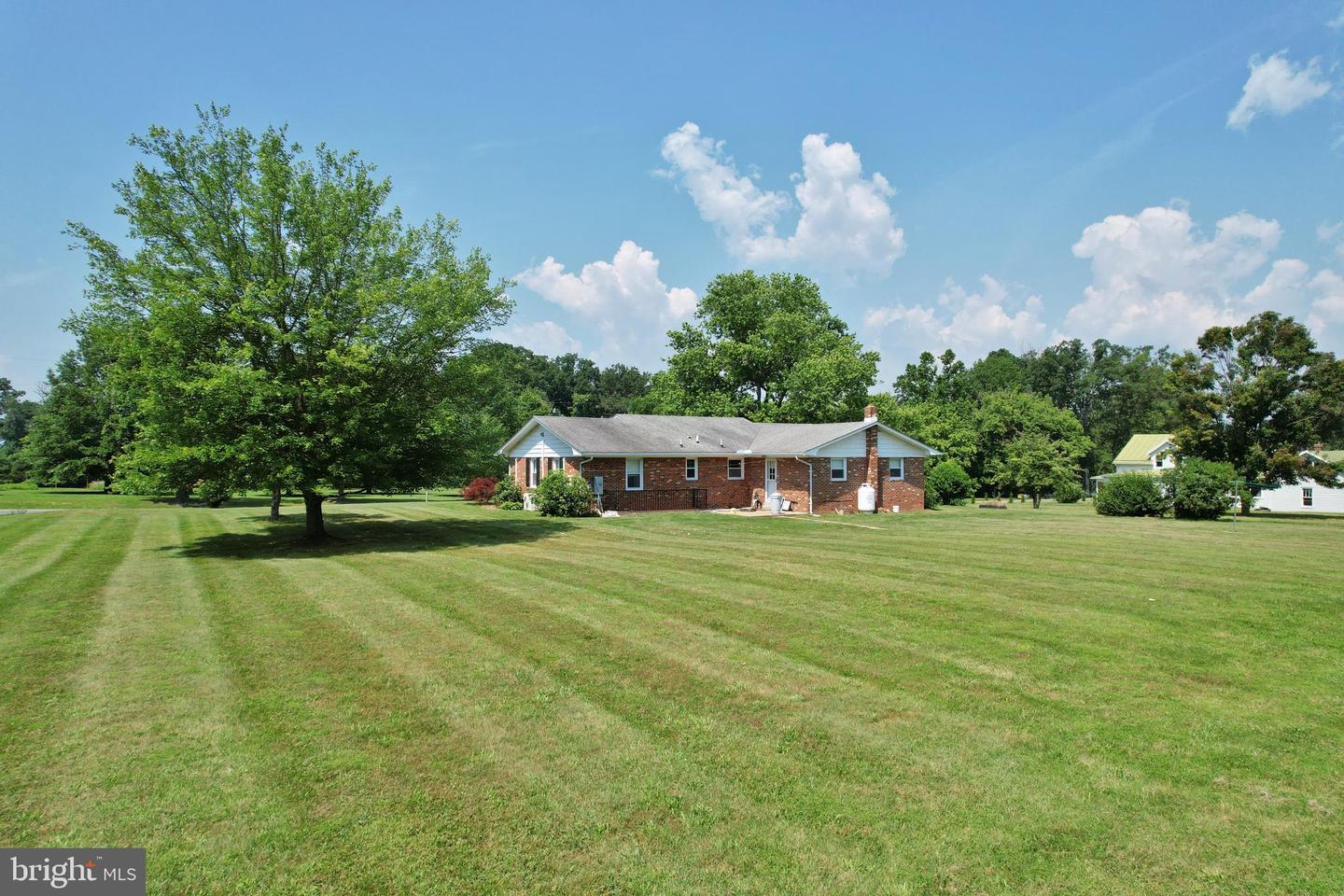 1057 EDINBURG GAP RD, EDINBURG, Virginia 22824, 4 Bedrooms Bedrooms, ,2 BathroomsBathrooms,Residential,For sale,1057 EDINBURG GAP RD,VASH2011766 MLS # VASH2011766
