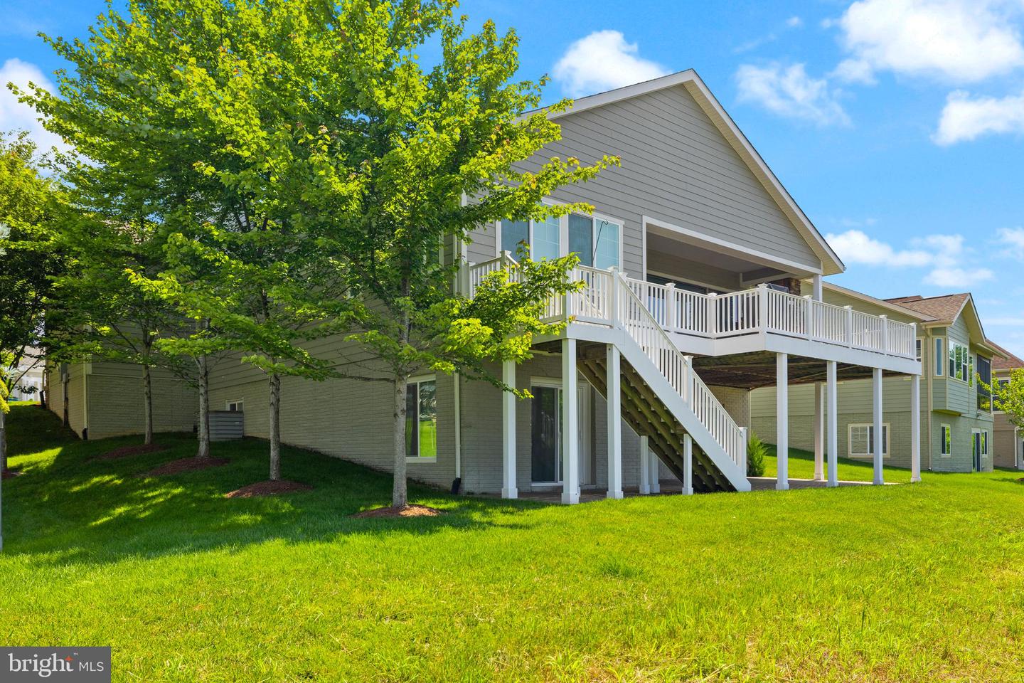 105 HARVESTER DR, LAKE FREDERICK, Virginia 22630, 5 Bedrooms Bedrooms, ,4 BathroomsBathrooms,Residential,For sale,105 HARVESTER DR,VAFV2035036 MLS # VAFV2035036