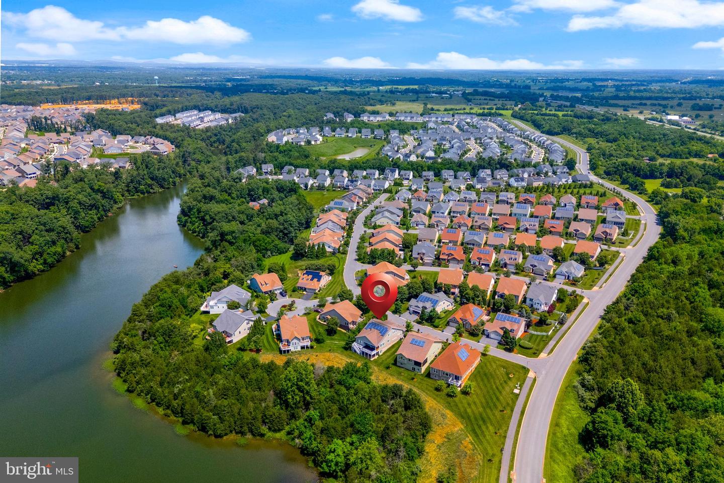 105 HARVESTER DR, LAKE FREDERICK, Virginia 22630, 5 Bedrooms Bedrooms, ,4 BathroomsBathrooms,Residential,For sale,105 HARVESTER DR,VAFV2035036 MLS # VAFV2035036