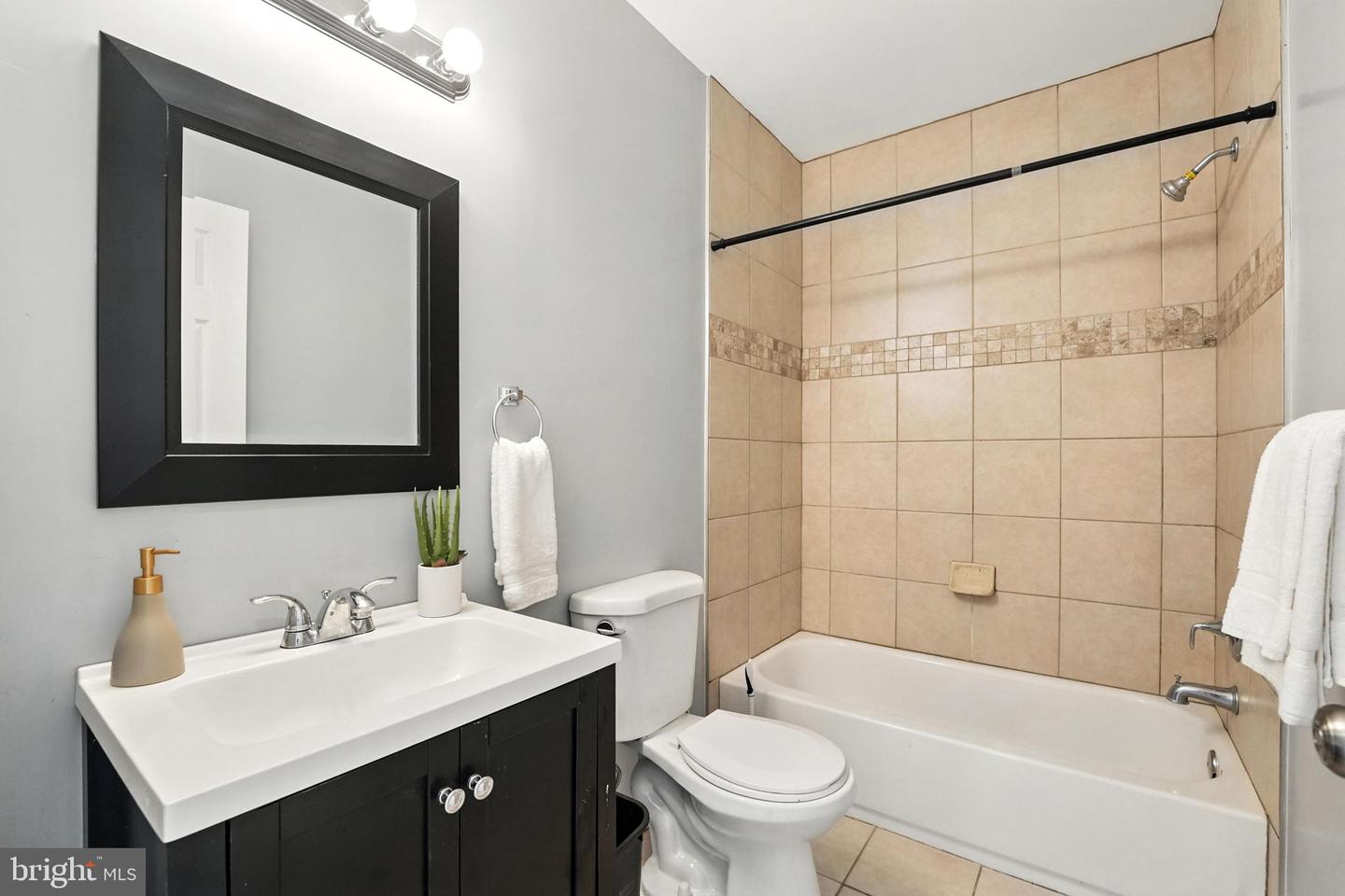 1926 BENNETT PL NE, WASHINGTON, District Of Columbia 20002, 4 Bedrooms Bedrooms, ,3 BathroomsBathrooms,Residential,For sale,1926 BENNETT PL NE,DCDC2207184 MLS # DCDC2207184