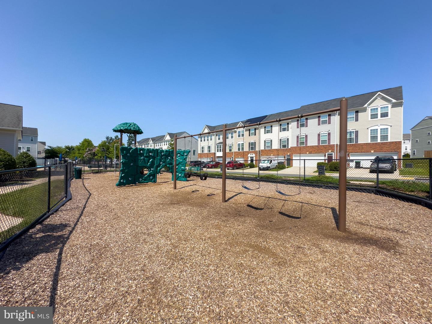 604 ROLLING VALLEY DR, FREDERICKSBURG, Virginia 22405, 3 Bedrooms Bedrooms, ,3 BathroomsBathrooms,Residential,For sale,604 ROLLING VALLEY DR,VAST2040108 MLS # VAST2040108