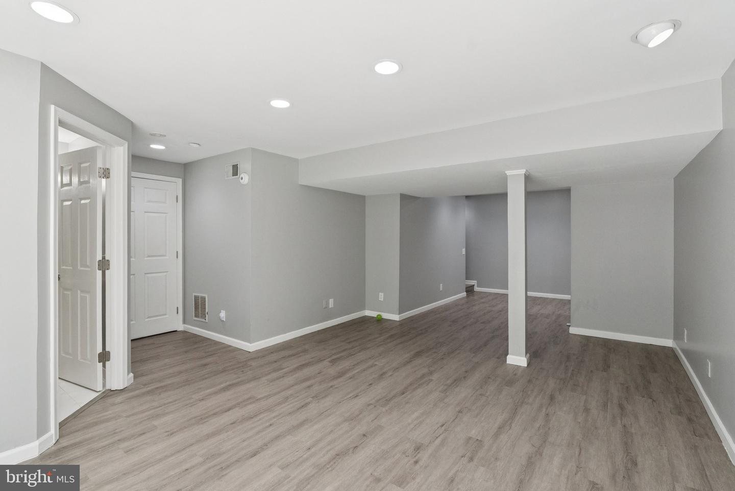 3483 MADELYN CT, WOODBRIDGE, Virginia 22192, 5 Bedrooms Bedrooms, ,3 BathroomsBathrooms,Residential,For sale,3483 MADELYN CT,VAPW2097770 MLS # VAPW2097770