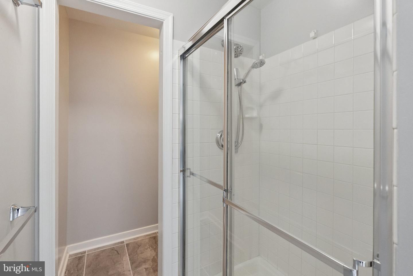 3483 MADELYN CT, WOODBRIDGE, Virginia 22192, 5 Bedrooms Bedrooms, ,3 BathroomsBathrooms,Residential,For sale,3483 MADELYN CT,VAPW2097770 MLS # VAPW2097770