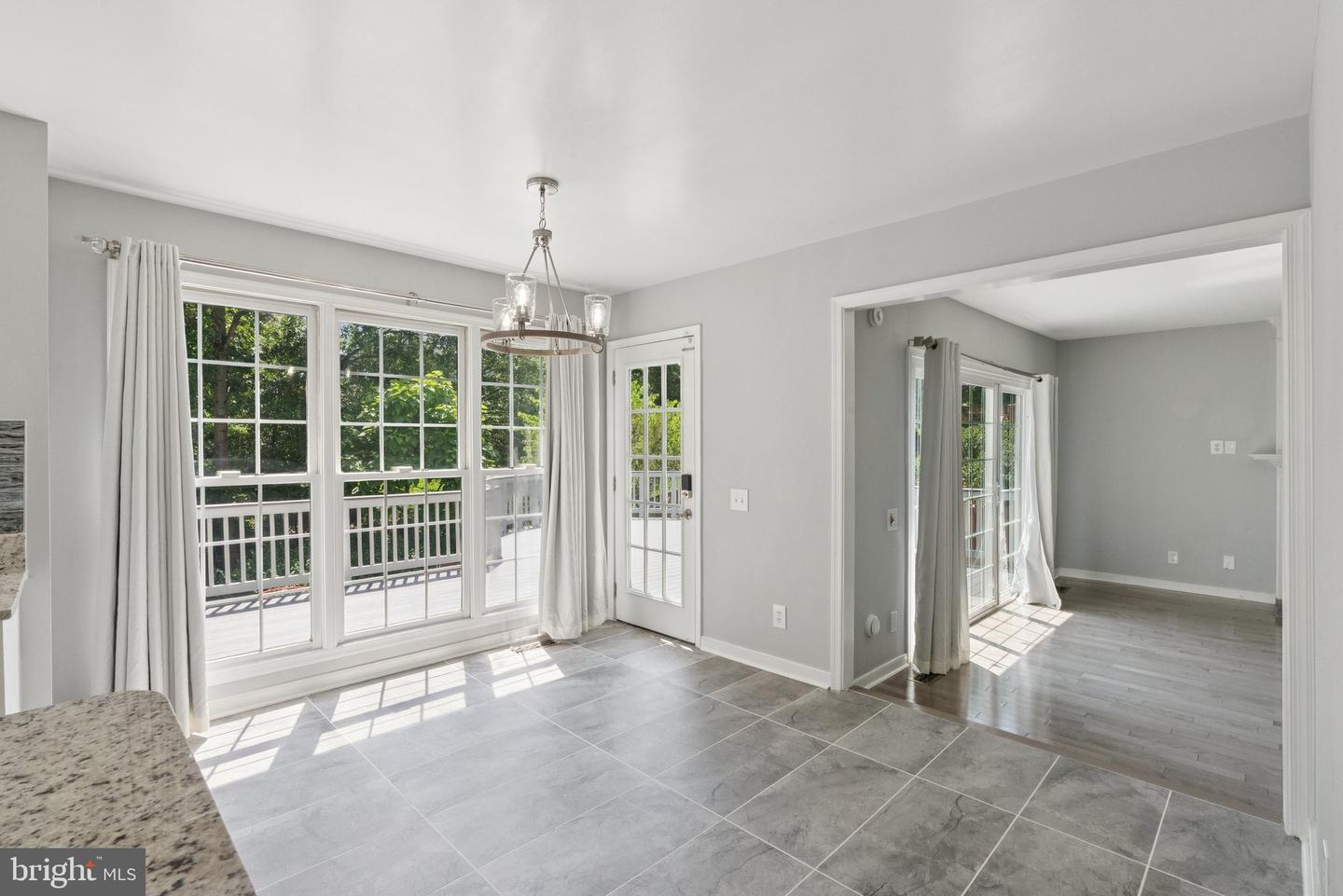3483 MADELYN CT, WOODBRIDGE, Virginia 22192, 5 Bedrooms Bedrooms, ,3 BathroomsBathrooms,Residential,For sale,3483 MADELYN CT,VAPW2097770 MLS # VAPW2097770