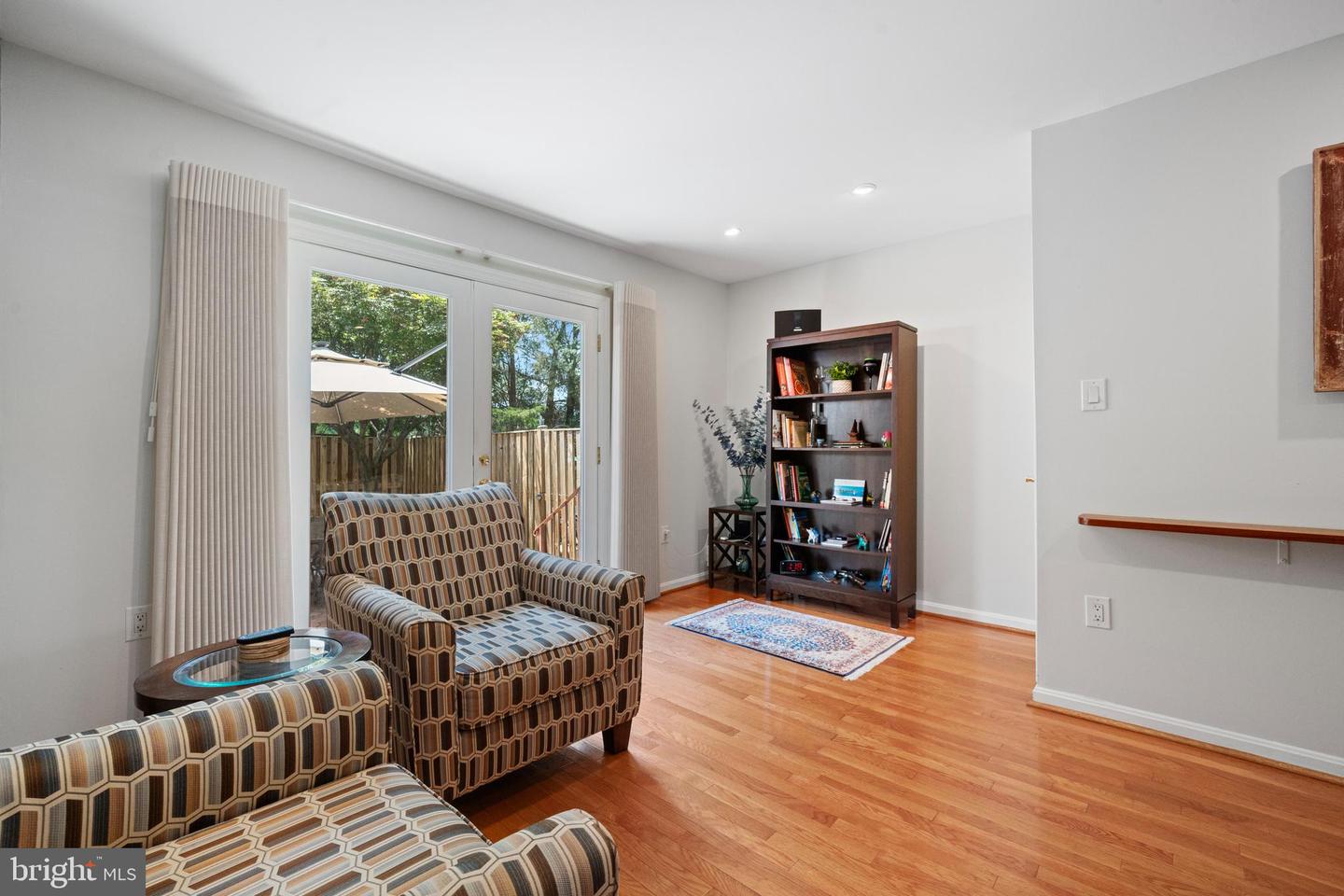 6533 BRICK HEARTH CT, ALEXANDRIA, Virginia 22306, 2 Bedrooms Bedrooms, ,2 BathroomsBathrooms,Residential,For sale,6533 BRICK HEARTH CT,VAFX2249986 MLS # VAFX2249986