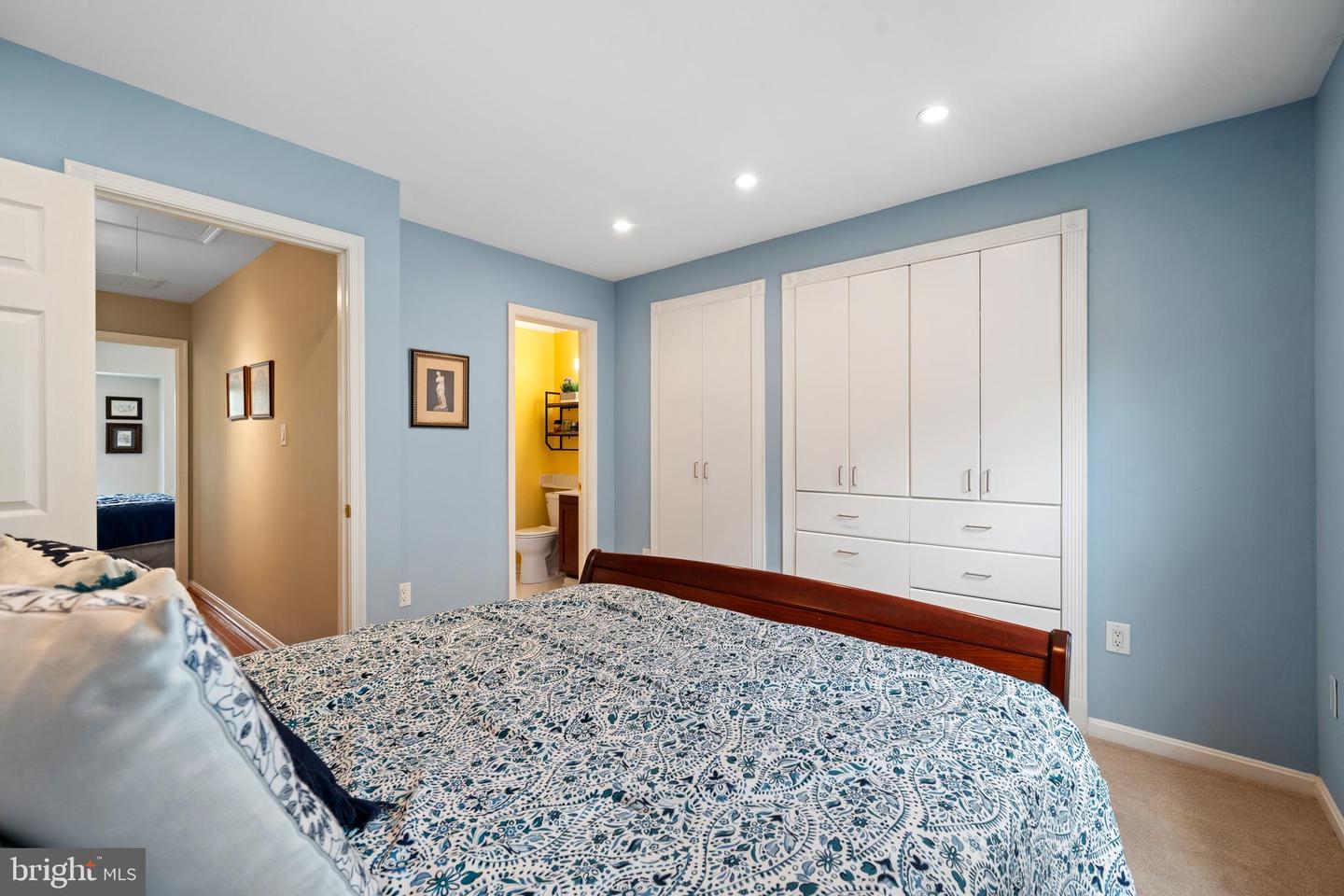 6533 BRICK HEARTH CT, ALEXANDRIA, Virginia 22306, 2 Bedrooms Bedrooms, ,2 BathroomsBathrooms,Residential,For sale,6533 BRICK HEARTH CT,VAFX2249986 MLS # VAFX2249986
