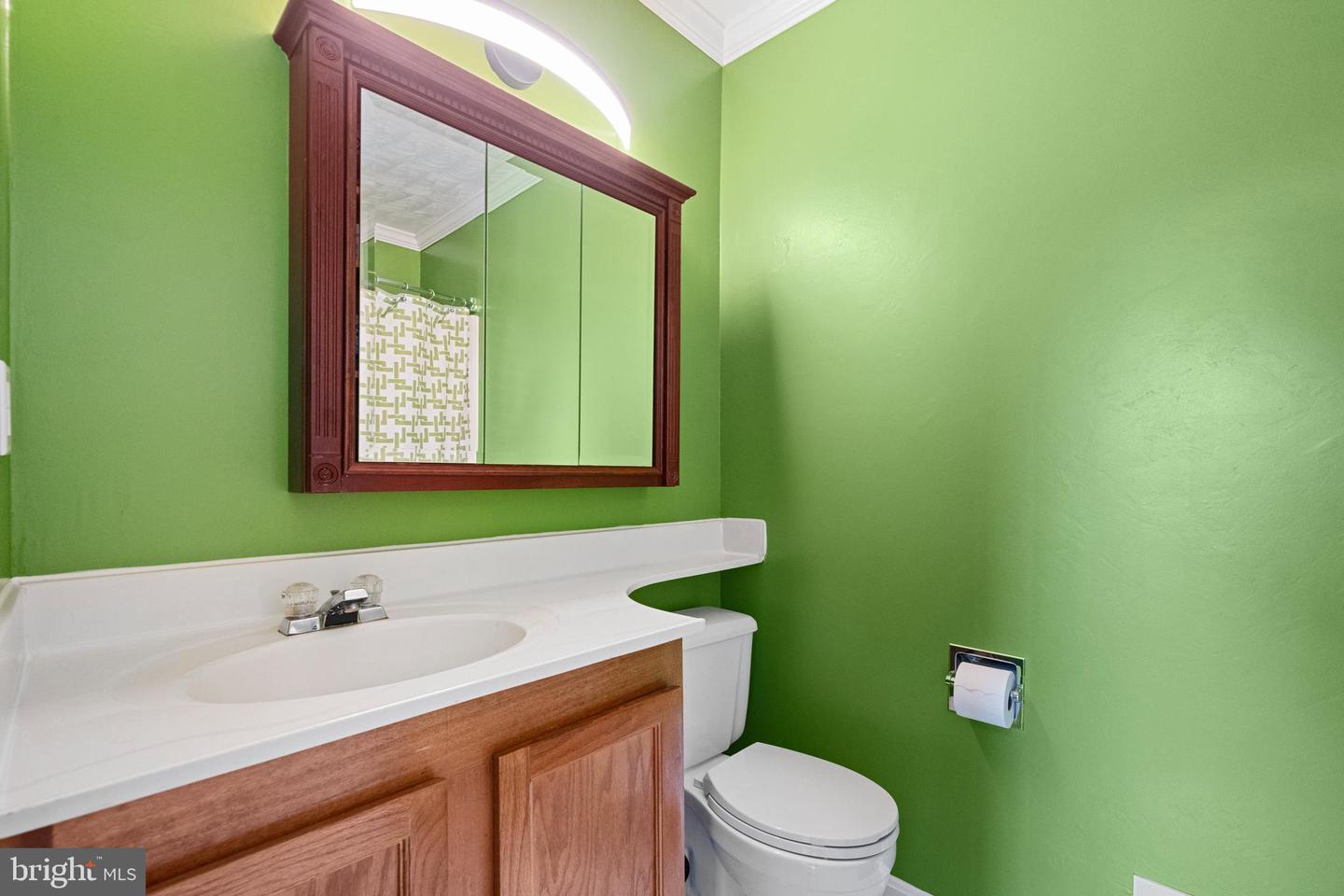 6533 BRICK HEARTH CT, ALEXANDRIA, Virginia 22306, 2 Bedrooms Bedrooms, ,2 BathroomsBathrooms,Residential,For sale,6533 BRICK HEARTH CT,VAFX2249986 MLS # VAFX2249986