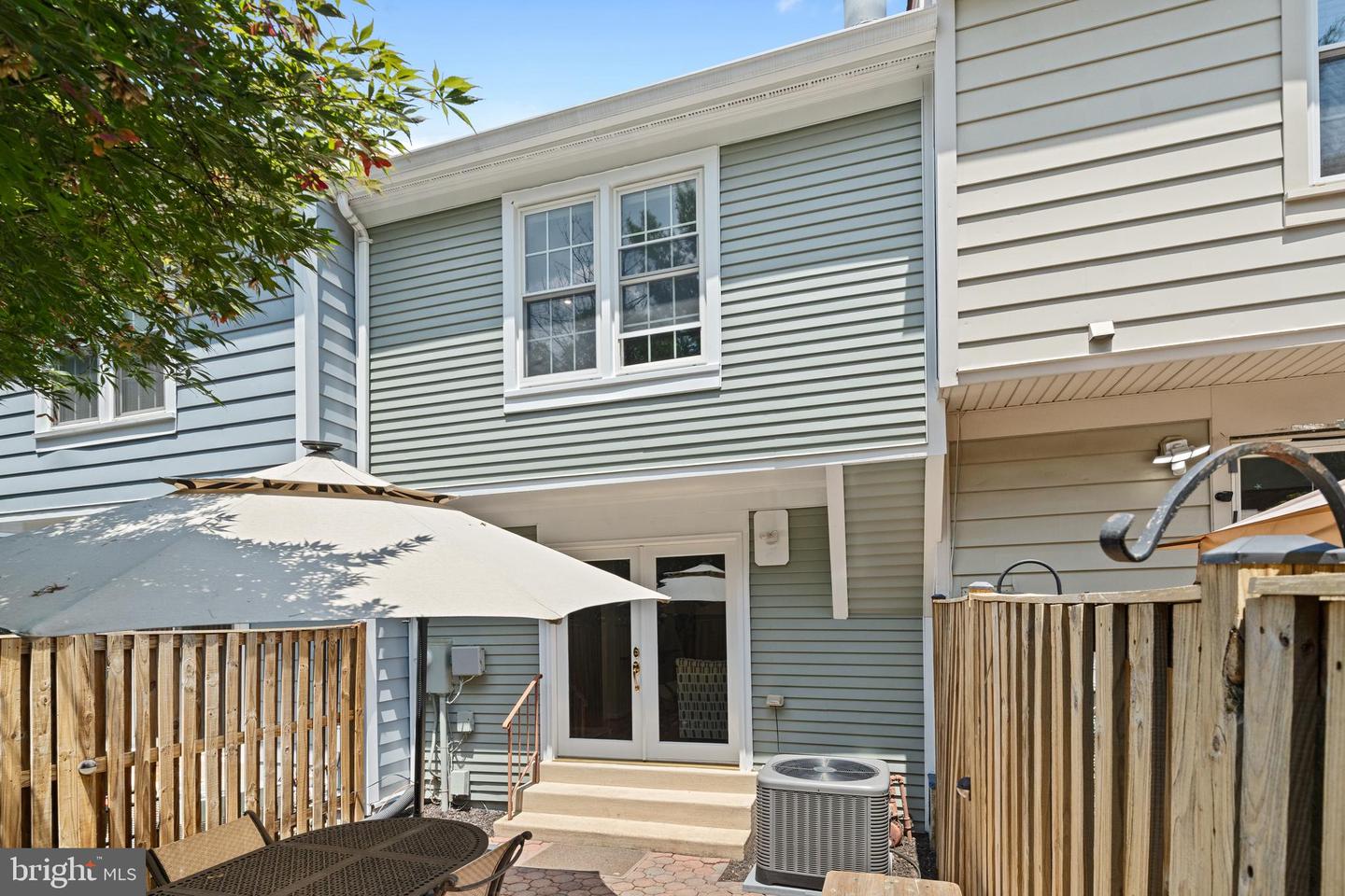 6533 BRICK HEARTH CT, ALEXANDRIA, Virginia 22306, 2 Bedrooms Bedrooms, ,2 BathroomsBathrooms,Residential,For sale,6533 BRICK HEARTH CT,VAFX2249986 MLS # VAFX2249986