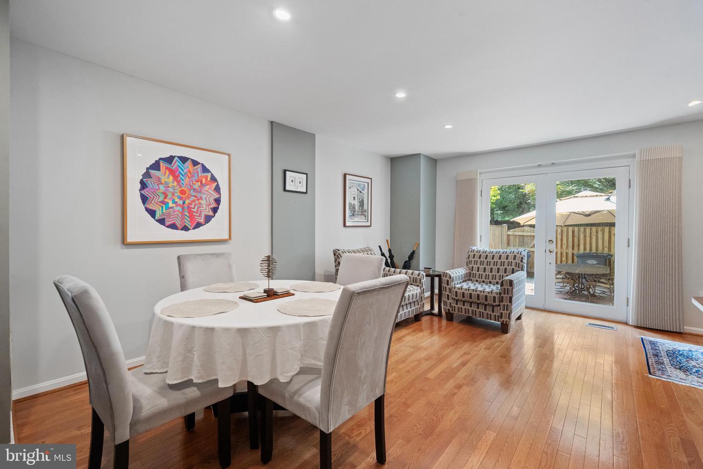 6533 BRICK HEARTH CT, ALEXANDRIA, Virginia 22306, 2 Bedrooms Bedrooms, ,2 BathroomsBathrooms,Residential,For sale,6533 BRICK HEARTH CT,VAFX2249986 MLS # VAFX2249986