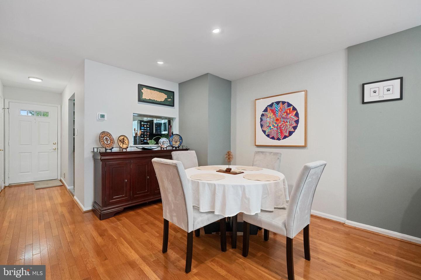 6533 BRICK HEARTH CT, ALEXANDRIA, Virginia 22306, 2 Bedrooms Bedrooms, ,2 BathroomsBathrooms,Residential,For sale,6533 BRICK HEARTH CT,VAFX2249986 MLS # VAFX2249986