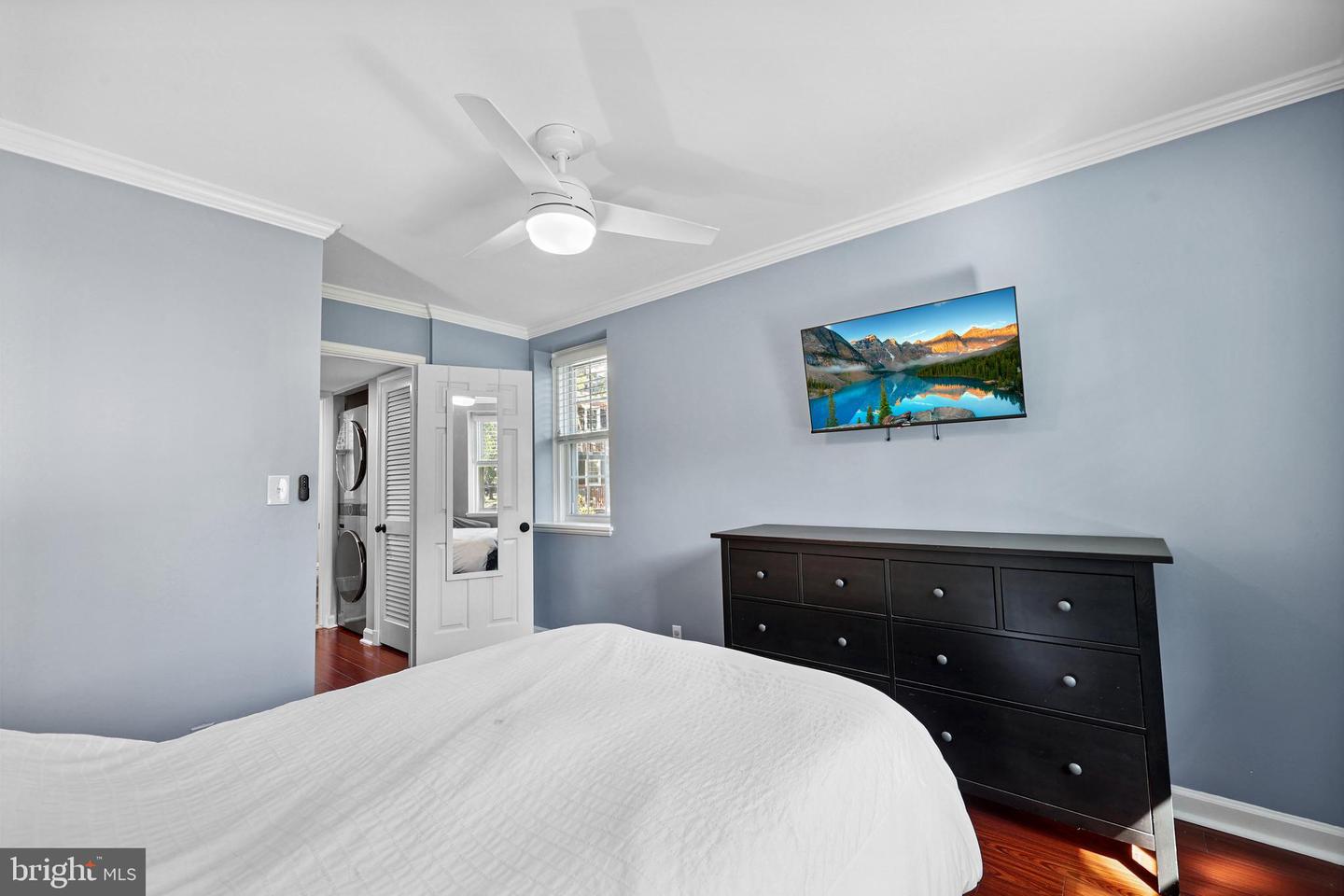 2967 S COLUMBUS ST #B2, ARLINGTON, Virginia 22206, 1 Bedroom Bedrooms, 5 Rooms Rooms,1 BathroomBathrooms,Residential,For sale,2967 S COLUMBUS ST #B2,VAAR2059756 MLS # VAAR2059756
