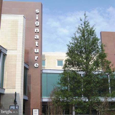 2967 S COLUMBUS ST #B2, ARLINGTON, Virginia 22206, 1 Bedroom Bedrooms, 5 Rooms Rooms,1 BathroomBathrooms,Residential,For sale,2967 S COLUMBUS ST #B2,VAAR2059756 MLS # VAAR2059756