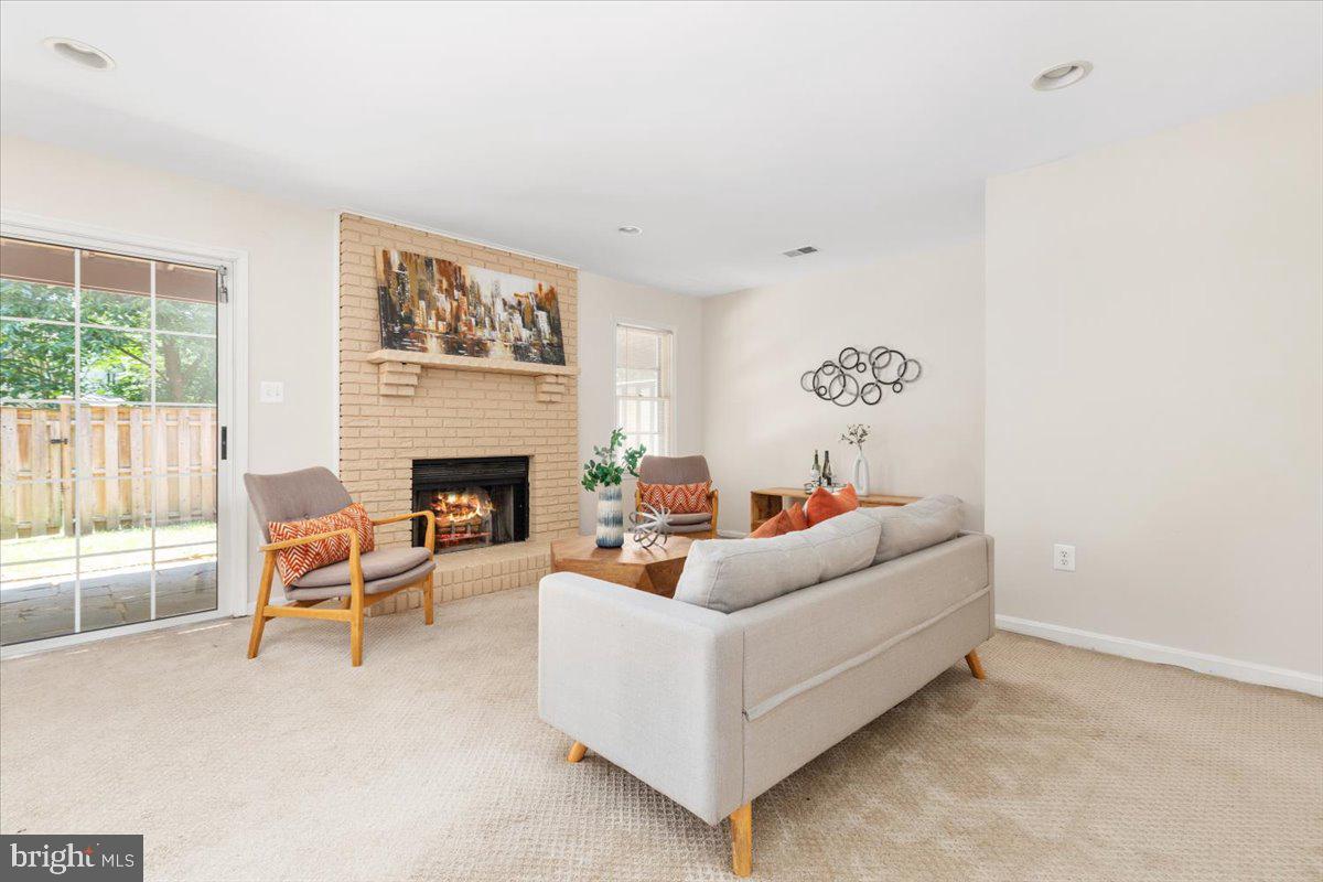 12458 SWEET LEAF TER, FAIRFAX, Virginia 22033, 3 Bedrooms Bedrooms, ,3 BathroomsBathrooms,Residential,For sale,12458 SWEET LEAF TER,VAFX2250026 MLS # VAFX2250026