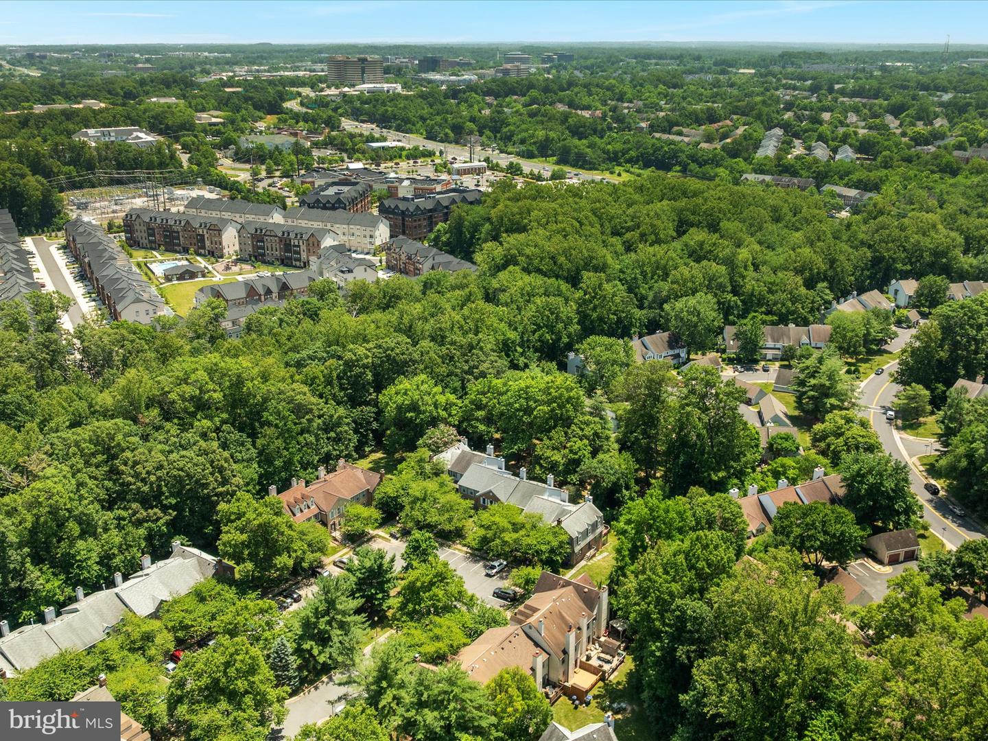 12458 SWEET LEAF TER, FAIRFAX, Virginia 22033, 3 Bedrooms Bedrooms, ,3 BathroomsBathrooms,Residential,For sale,12458 SWEET LEAF TER,VAFX2250026 MLS # VAFX2250026