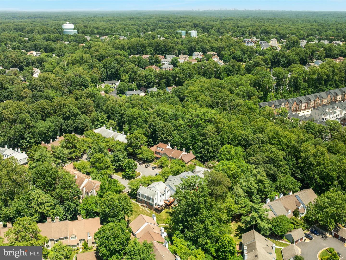 12458 SWEET LEAF TER, FAIRFAX, Virginia 22033, 3 Bedrooms Bedrooms, ,3 BathroomsBathrooms,Residential,For sale,12458 SWEET LEAF TER,VAFX2250026 MLS # VAFX2250026