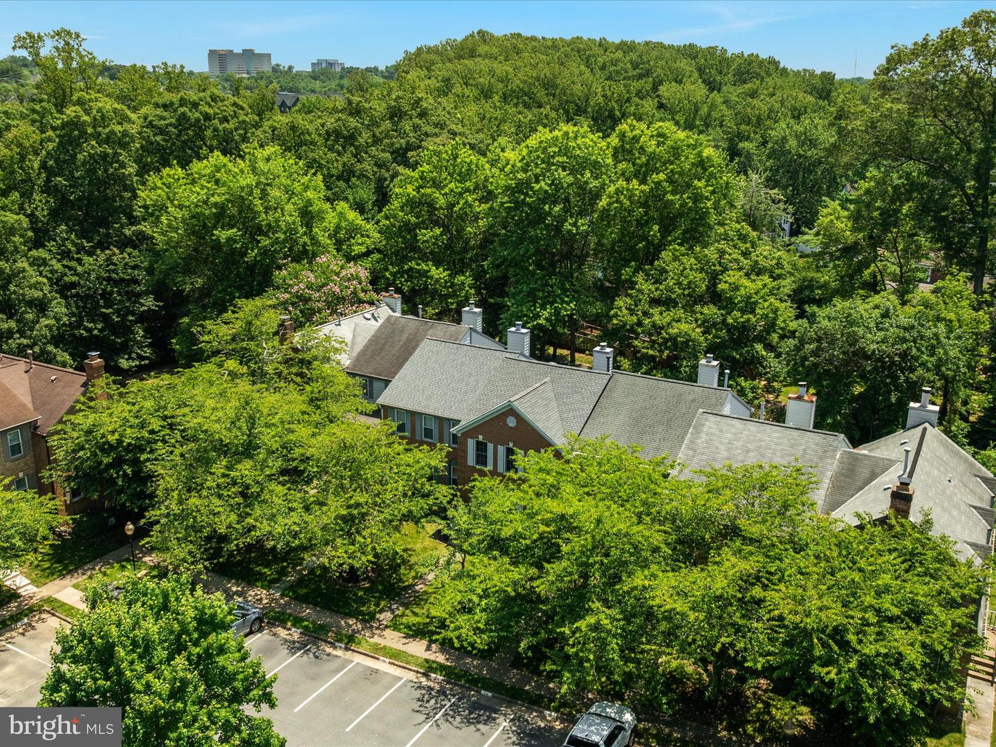 12458 SWEET LEAF TER, FAIRFAX, Virginia 22033, 3 Bedrooms Bedrooms, ,3 BathroomsBathrooms,Residential,For sale,12458 SWEET LEAF TER,VAFX2250026 MLS # VAFX2250026
