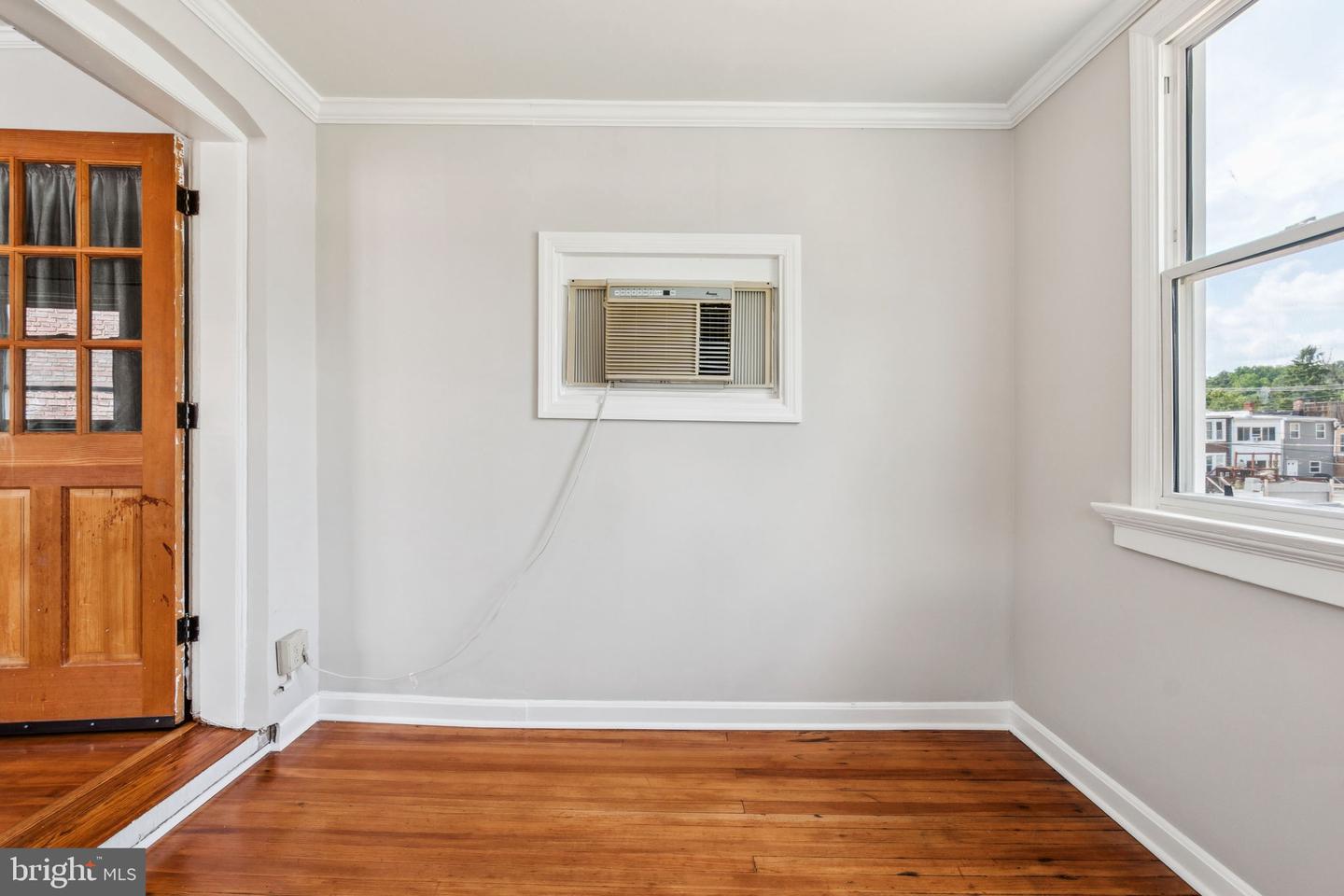 1818 NEWTON ST NE, WASHINGTON, District Of Columbia 20018, 4 Bedrooms Bedrooms, ,2 BathroomsBathrooms,Residential,For sale,1818 NEWTON ST NE,DCDC2207470 MLS # DCDC2207470