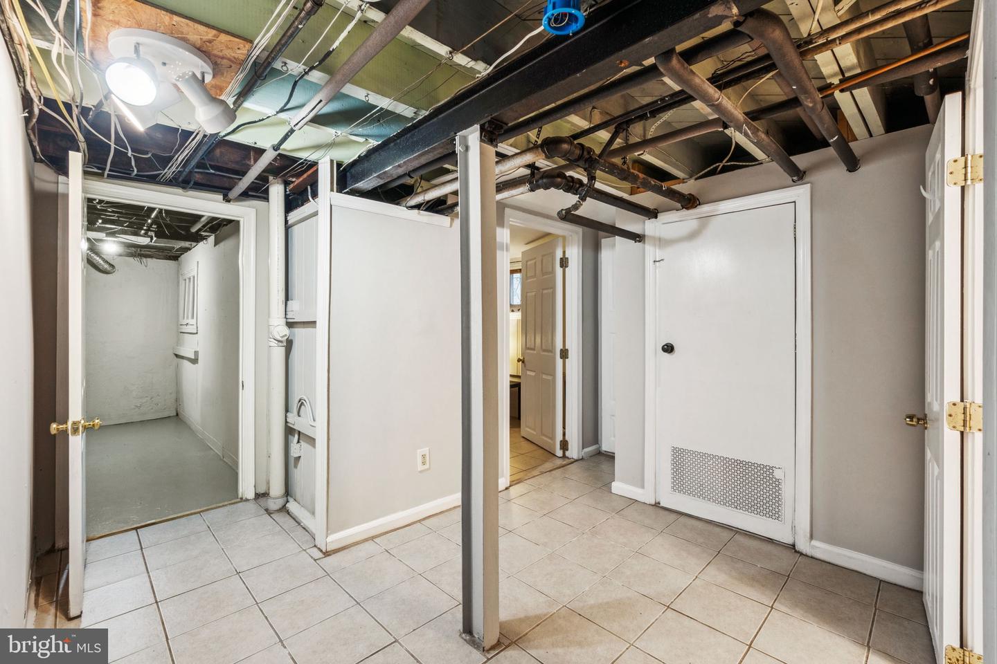 1818 NEWTON ST NE, WASHINGTON, District Of Columbia 20018, 4 Bedrooms Bedrooms, ,2 BathroomsBathrooms,Residential,For sale,1818 NEWTON ST NE,DCDC2207470 MLS # DCDC2207470