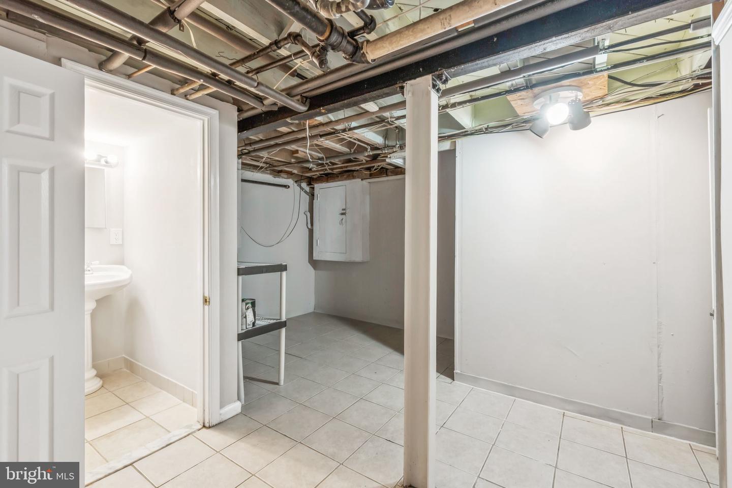 1818 NEWTON ST NE, WASHINGTON, District Of Columbia 20018, 4 Bedrooms Bedrooms, ,2 BathroomsBathrooms,Residential,For sale,1818 NEWTON ST NE,DCDC2207470 MLS # DCDC2207470