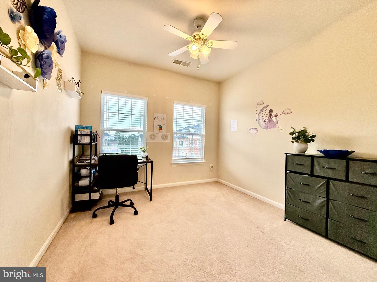 9740 CORBETT CIR, MANASSAS PARK, Virginia 20111, 3 Bedrooms Bedrooms, ,3 BathroomsBathrooms,Residential,For sale,9740 CORBETT CIR,VAMP2003128 MLS # VAMP2003128