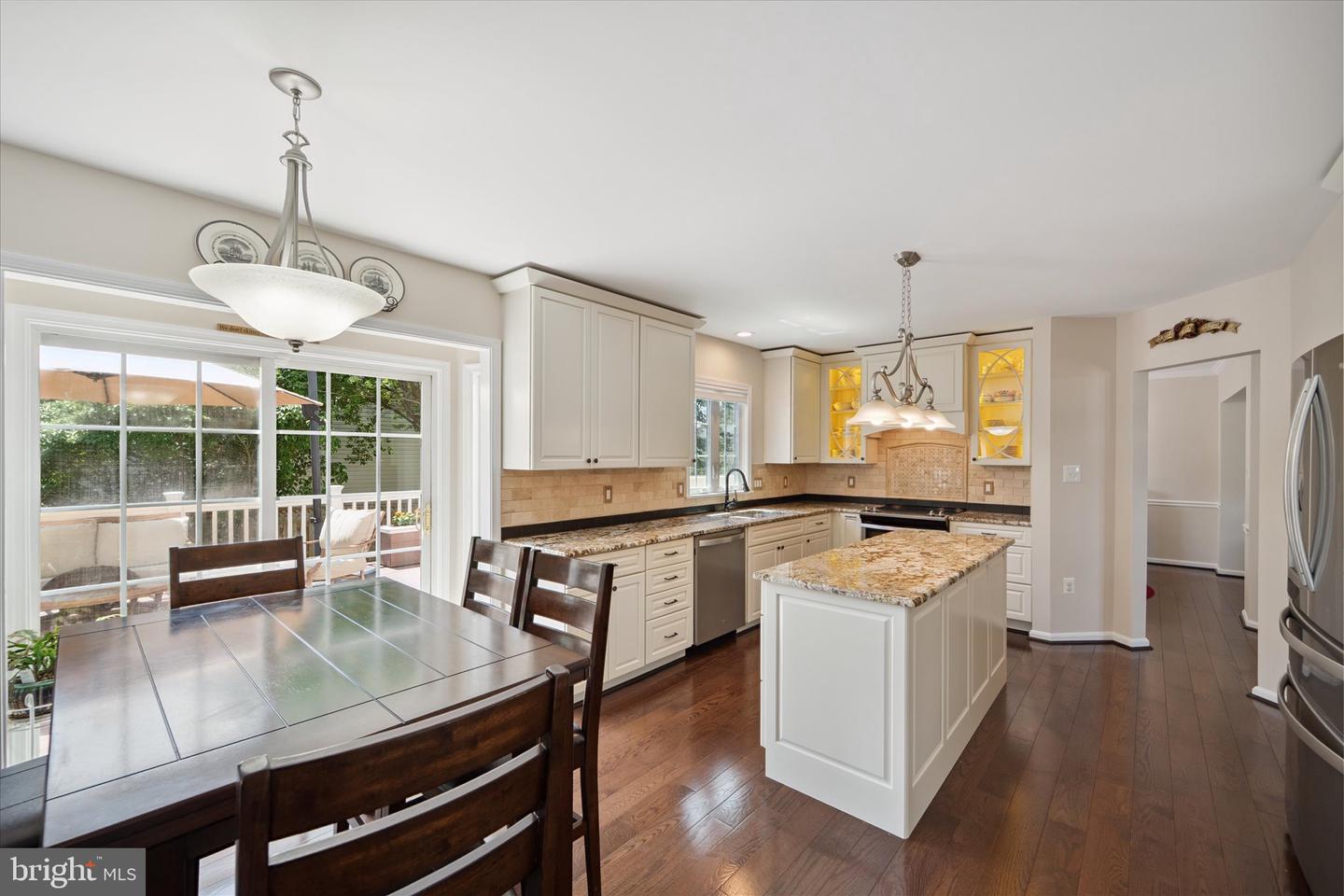 9242 GLEN MEADOW LN, BRISTOW, Virginia 20136, 4 Bedrooms Bedrooms, ,3 BathroomsBathrooms,Residential,For sale,9242 GLEN MEADOW LN,VAPW2097860 MLS # VAPW2097860
