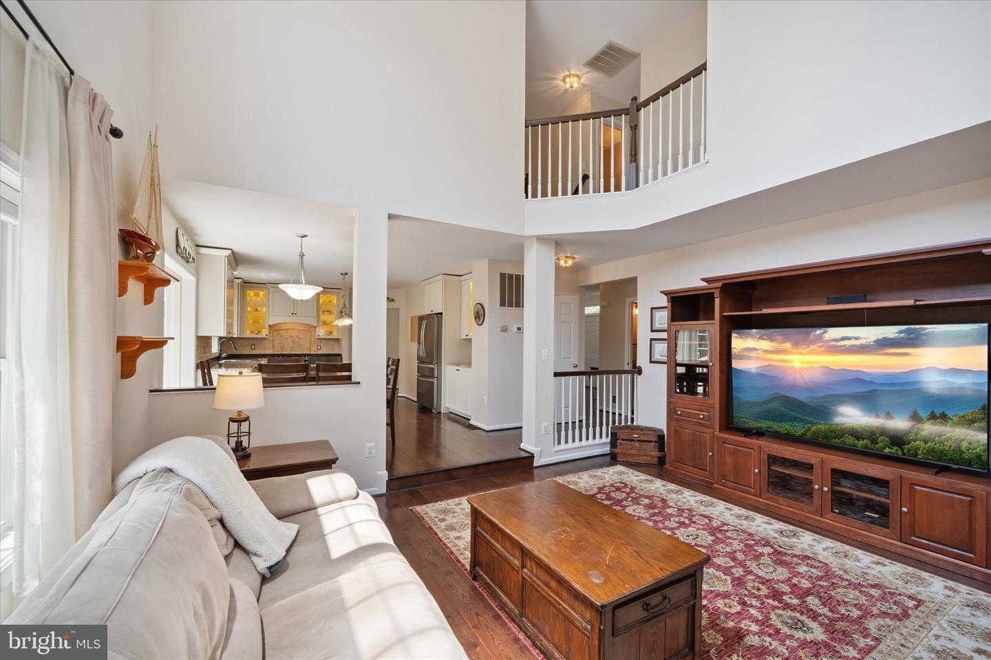 9242 GLEN MEADOW LN, BRISTOW, Virginia 20136, 4 Bedrooms Bedrooms, ,3 BathroomsBathrooms,Residential,For sale,9242 GLEN MEADOW LN,VAPW2097860 MLS # VAPW2097860