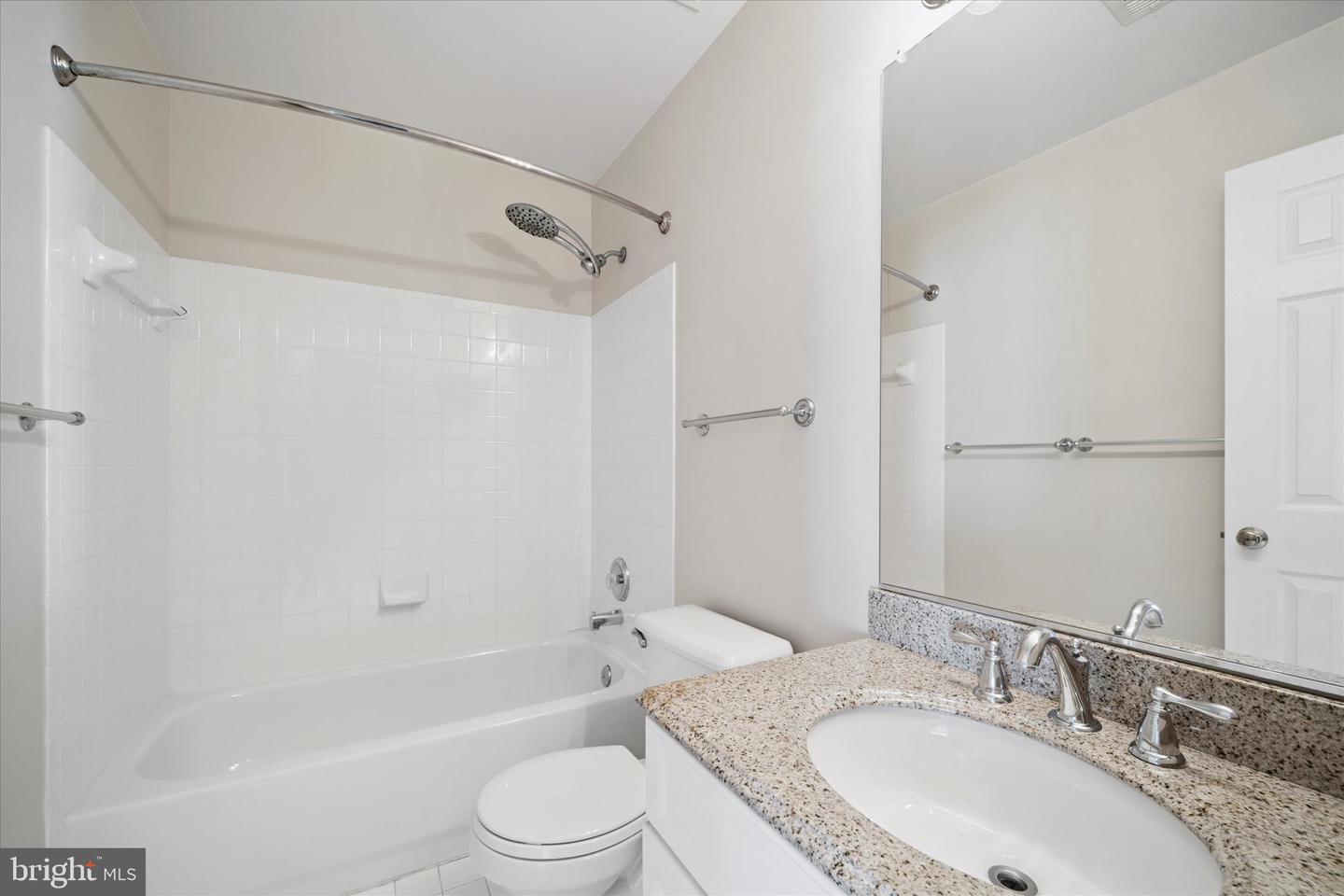 9242 GLEN MEADOW LN, BRISTOW, Virginia 20136, 4 Bedrooms Bedrooms, ,3 BathroomsBathrooms,Residential,For sale,9242 GLEN MEADOW LN,VAPW2097860 MLS # VAPW2097860