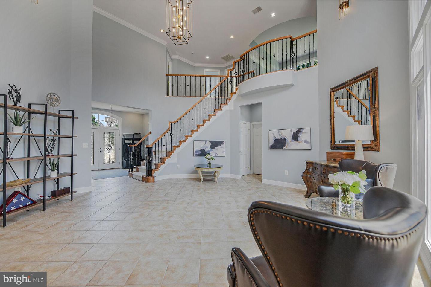 43553 JACKSON HOLE CIR, LEESBURG, Virginia 20176, 6 Bedrooms Bedrooms, ,4 BathroomsBathrooms,Residential,For sale,43553 JACKSON HOLE CIR,VALO2100260 MLS # VALO2100260