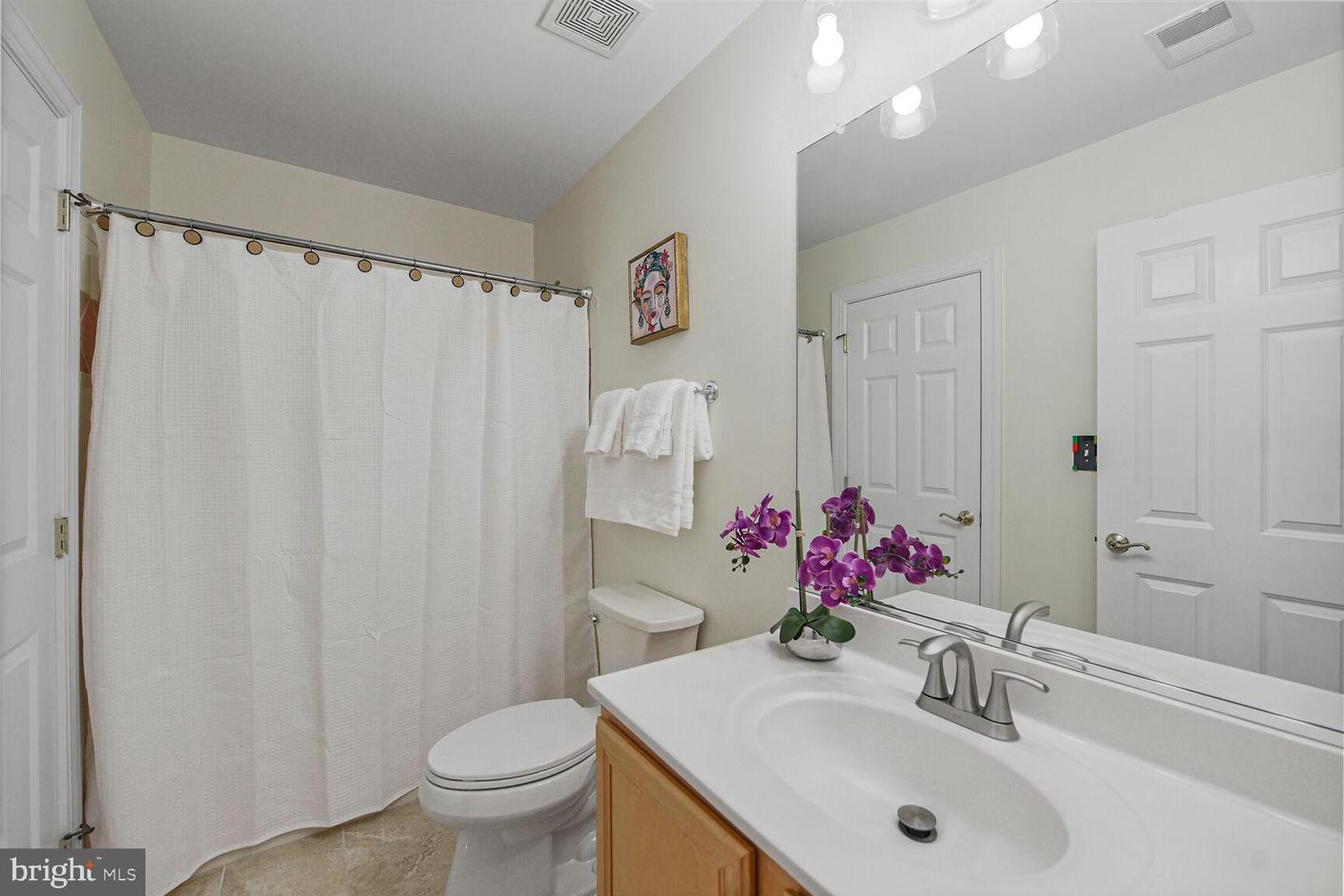 43553 JACKSON HOLE CIR, LEESBURG, Virginia 20176, 6 Bedrooms Bedrooms, ,4 BathroomsBathrooms,Residential,For sale,43553 JACKSON HOLE CIR,VALO2100260 MLS # VALO2100260