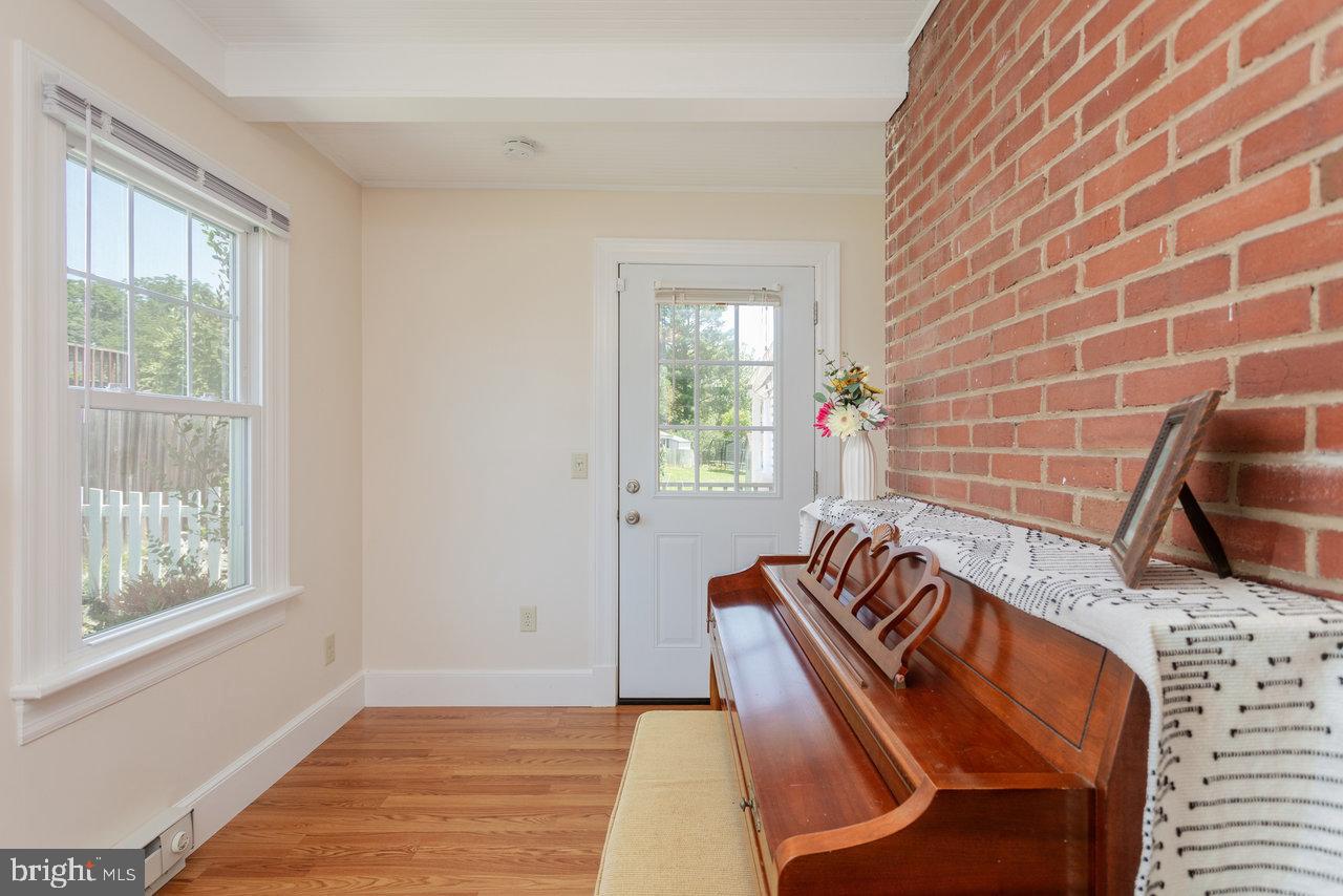 1450 BLUESTONE ST, HARRISONBURG, Virginia 22801, 3 Bedrooms Bedrooms, ,1 BathroomBathrooms,Residential,For sale,1450 BLUESTONE ST,VAHC2000434 MLS # VAHC2000434
