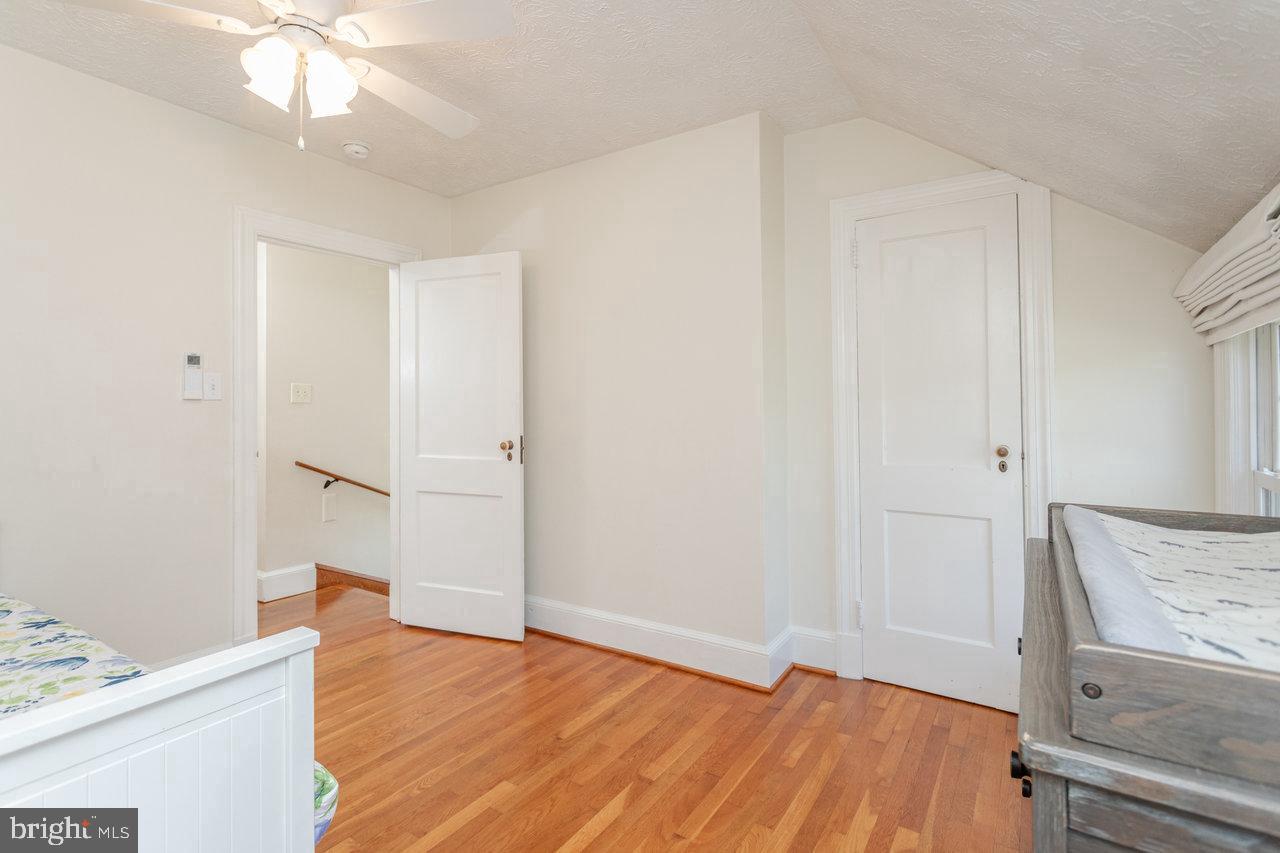 1450 BLUESTONE ST, HARRISONBURG, Virginia 22801, 3 Bedrooms Bedrooms, ,1 BathroomBathrooms,Residential,For sale,1450 BLUESTONE ST,VAHC2000434 MLS # VAHC2000434