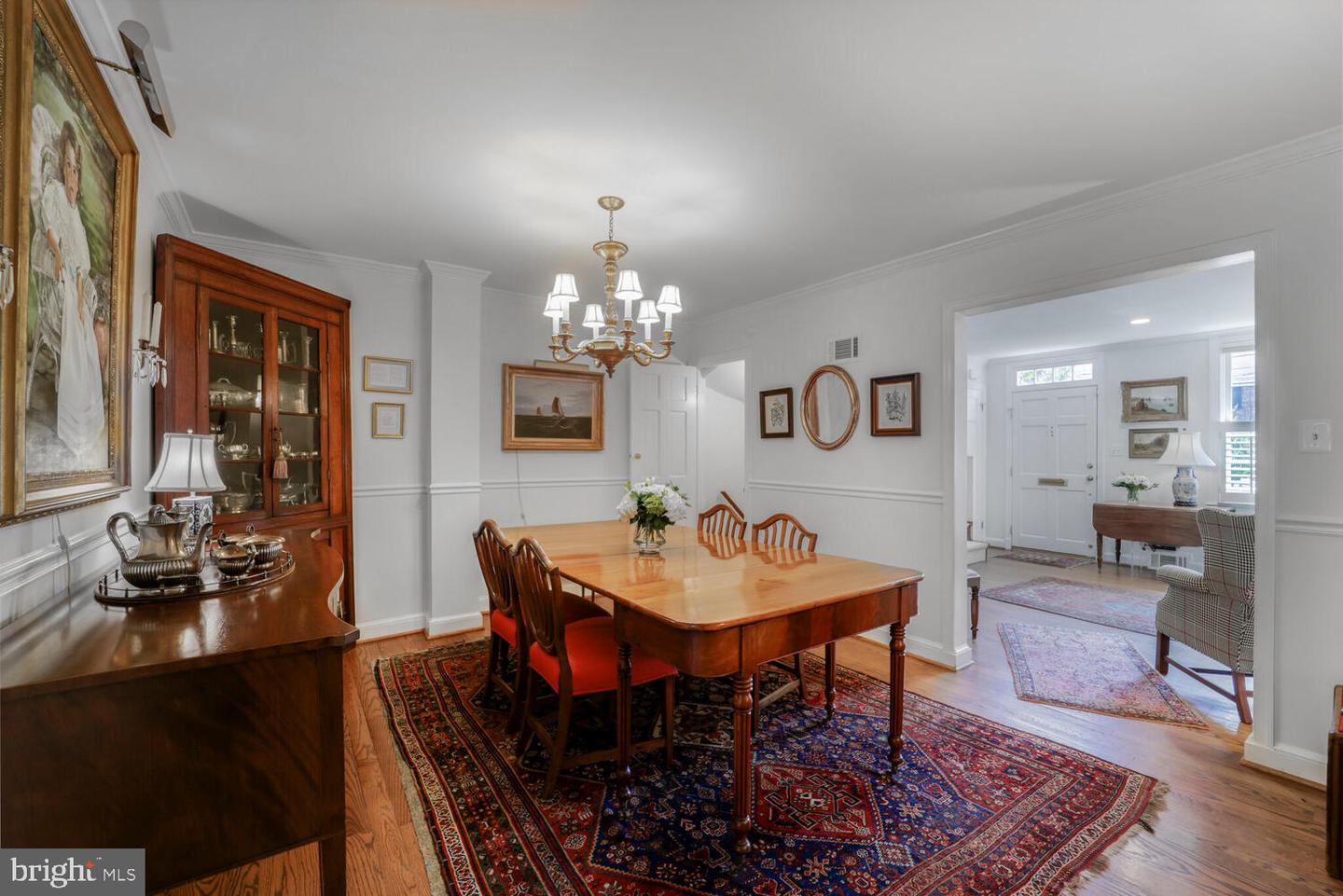 717 S ROYAL ST, ALEXANDRIA, Virginia 22314, 3 Bedrooms Bedrooms, ,2 BathroomsBathrooms,Residential,For sale,717 S ROYAL ST,VAAX2046844 MLS # VAAX2046844