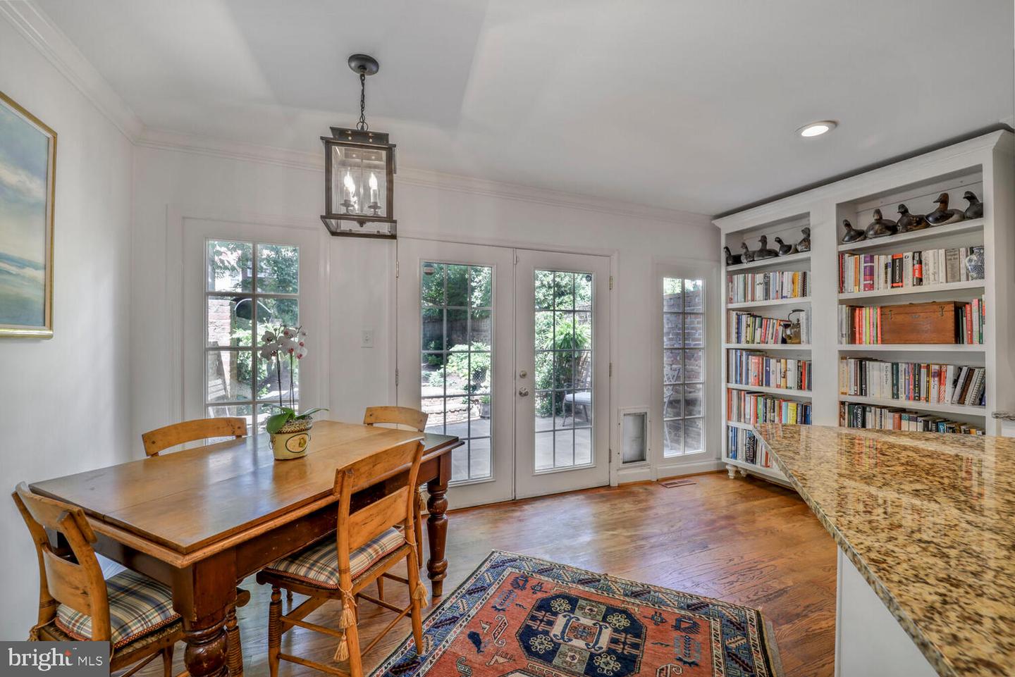 717 S ROYAL ST, ALEXANDRIA, Virginia 22314, 3 Bedrooms Bedrooms, ,2 BathroomsBathrooms,Residential,For sale,717 S ROYAL ST,VAAX2046844 MLS # VAAX2046844