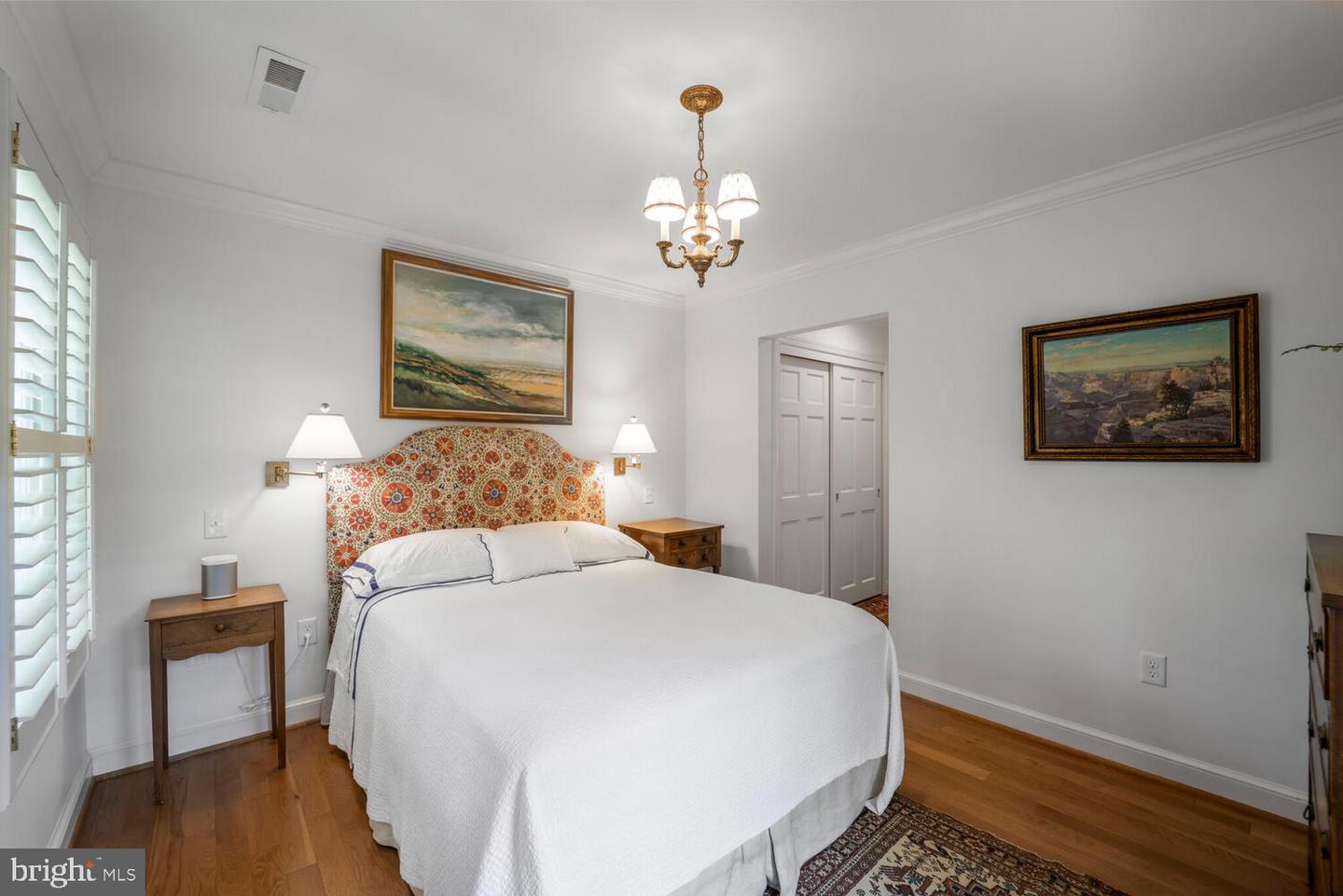 717 S ROYAL ST, ALEXANDRIA, Virginia 22314, 3 Bedrooms Bedrooms, ,2 BathroomsBathrooms,Residential,For sale,717 S ROYAL ST,VAAX2046844 MLS # VAAX2046844