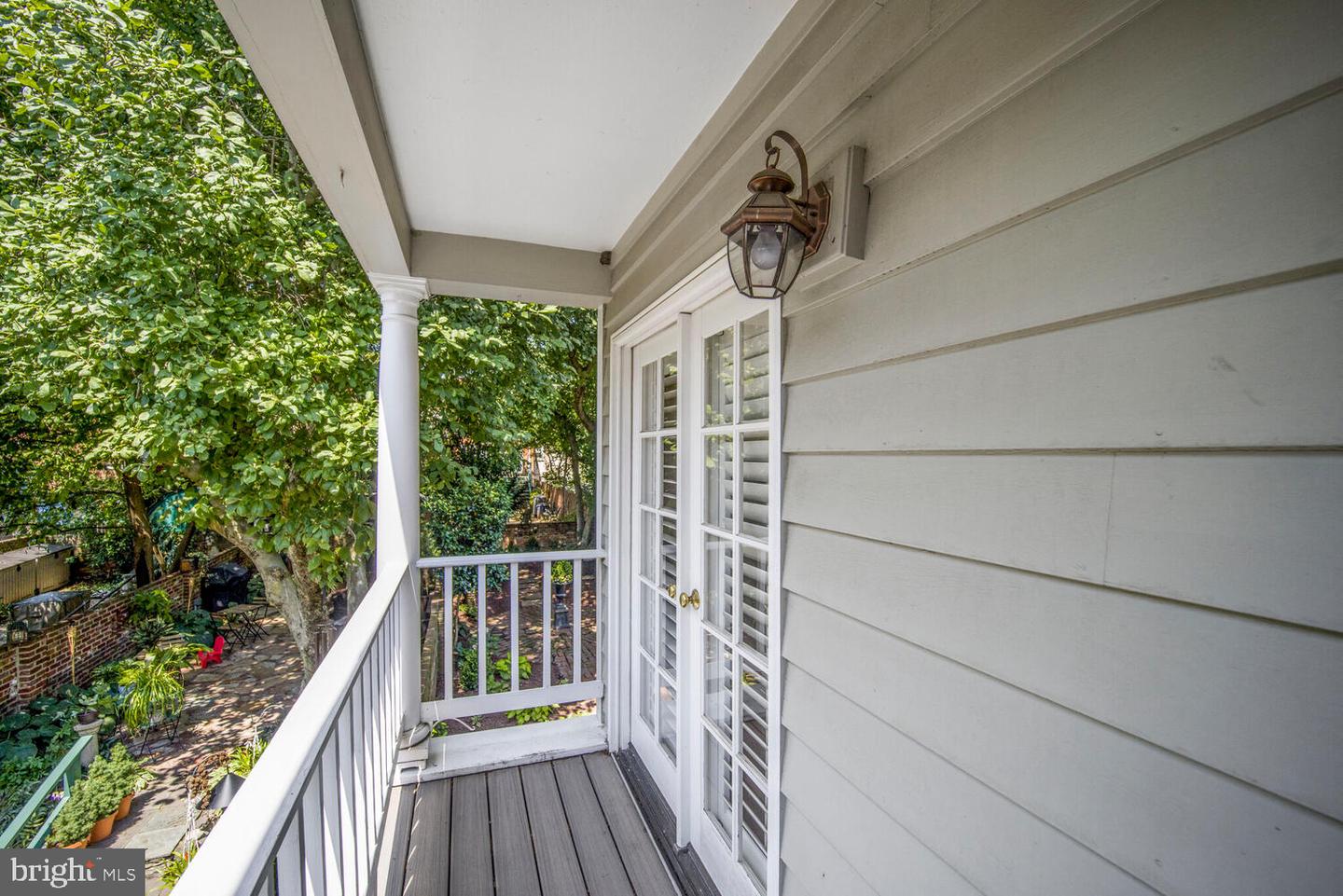 717 S ROYAL ST, ALEXANDRIA, Virginia 22314, 3 Bedrooms Bedrooms, ,2 BathroomsBathrooms,Residential,For sale,717 S ROYAL ST,VAAX2046844 MLS # VAAX2046844