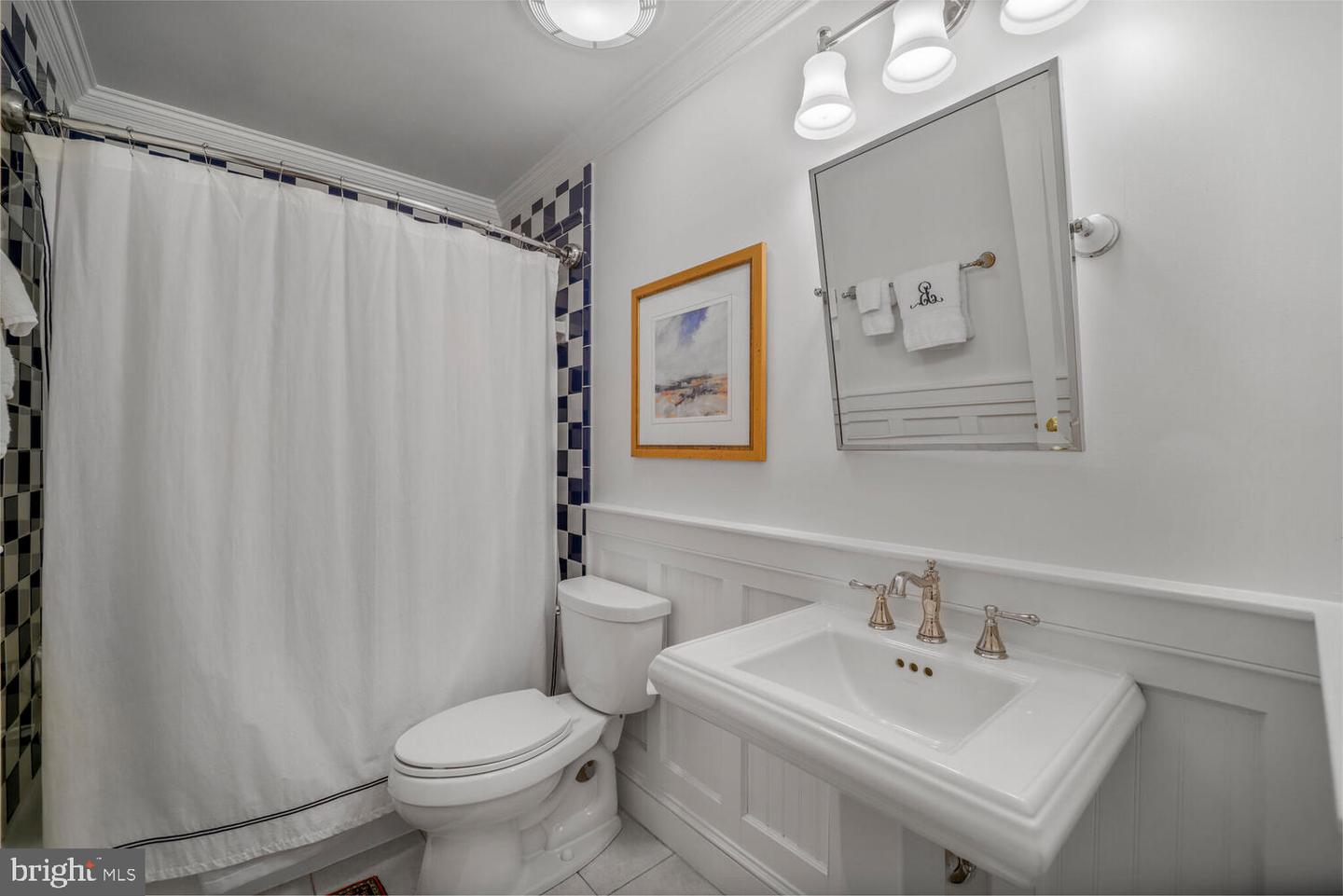 717 S ROYAL ST, ALEXANDRIA, Virginia 22314, 3 Bedrooms Bedrooms, ,2 BathroomsBathrooms,Residential,For sale,717 S ROYAL ST,VAAX2046844 MLS # VAAX2046844
