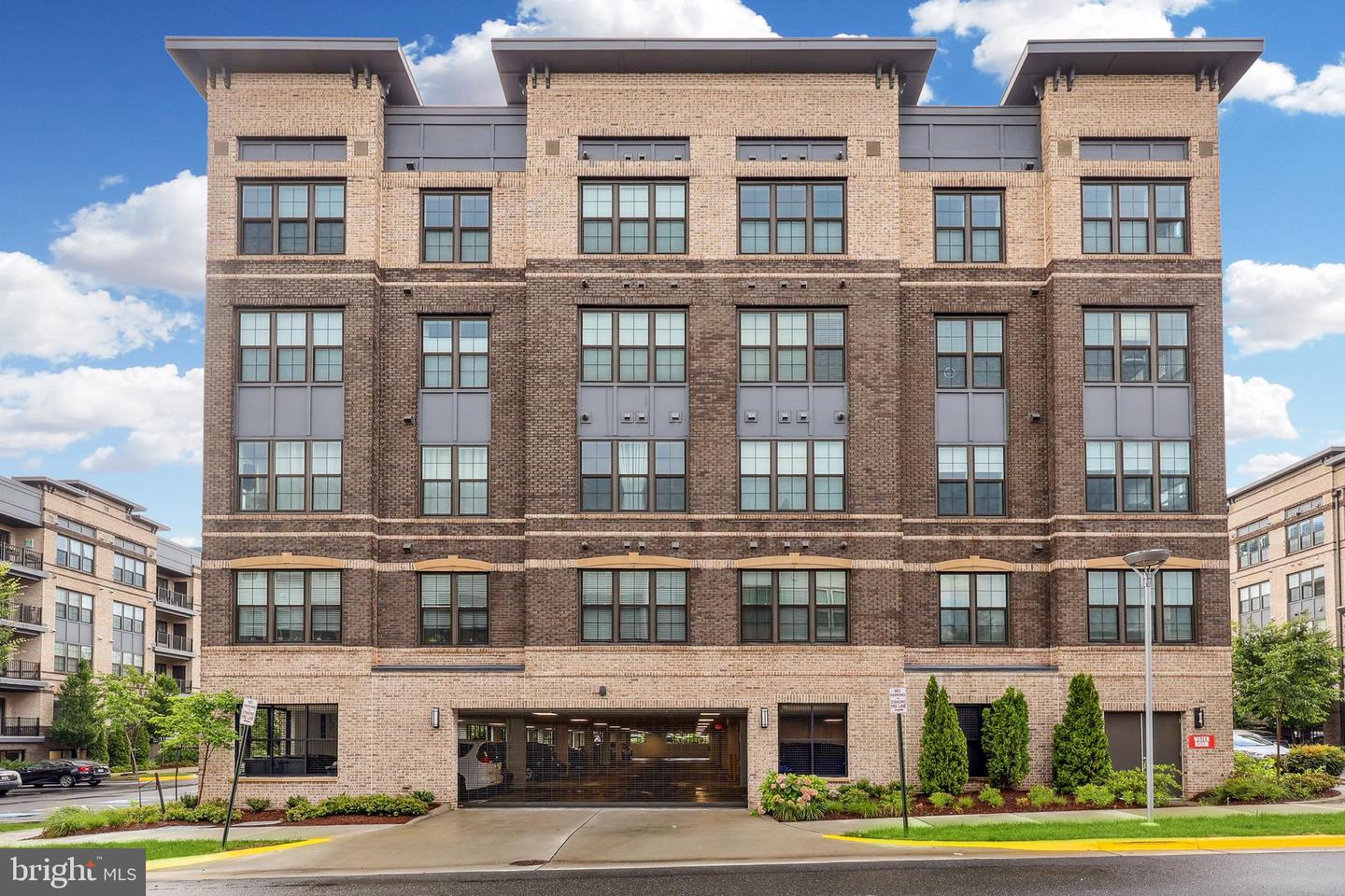 2324 WIND CHARM ST #307, HERNDON, Virginia 20171, 2 Bedrooms Bedrooms, ,2 BathroomsBathrooms,Residential,For sale,2324 WIND CHARM ST #307,VAFX2250012 MLS # VAFX2250012