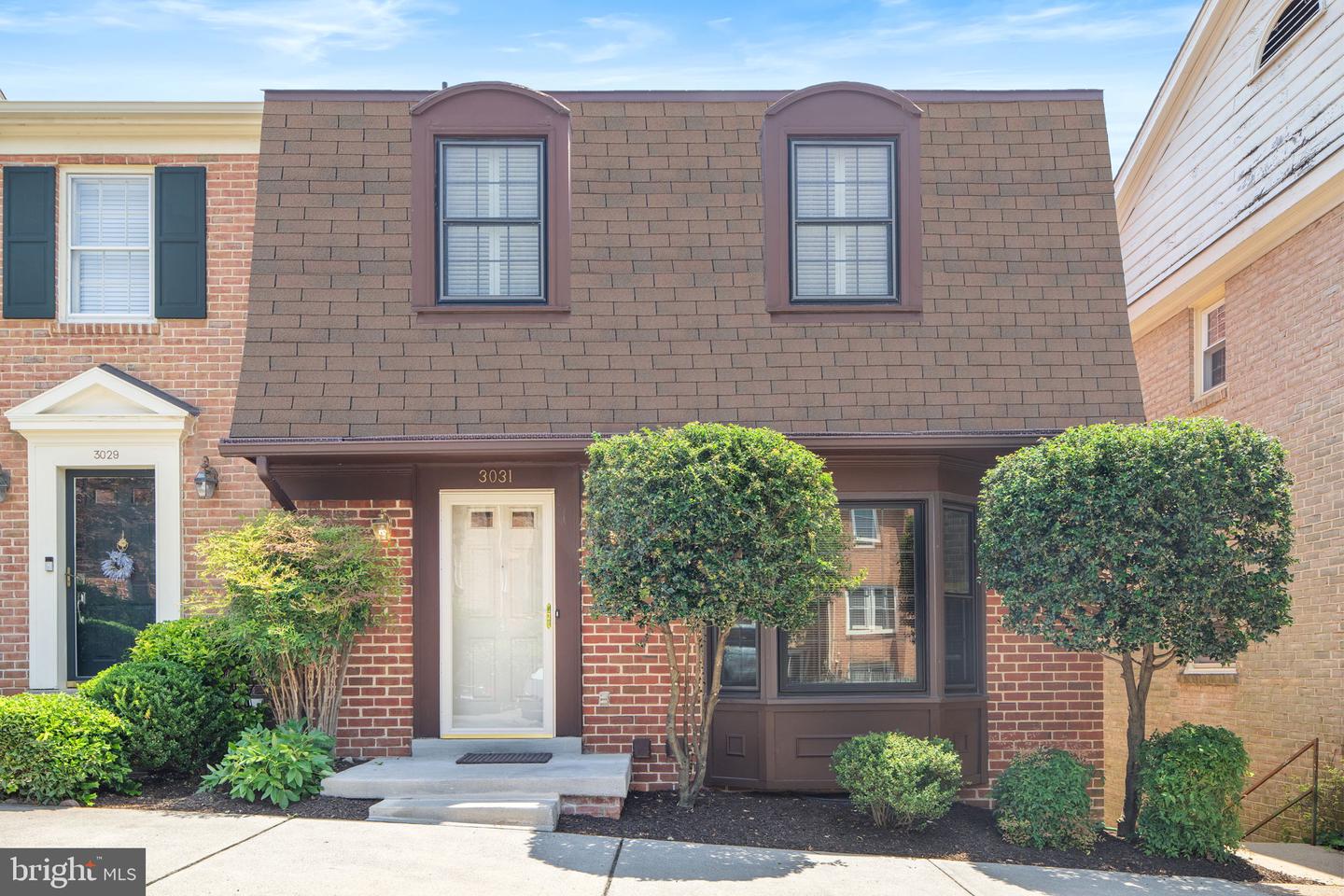 3031 FEDERAL HILL DR, SEVEN CORNERS, Virginia 22044, 4 Bedrooms Bedrooms, ,3 BathroomsBathrooms,Residential,For sale,3031 FEDERAL HILL DR,VAFX2250132 MLS # VAFX2250132