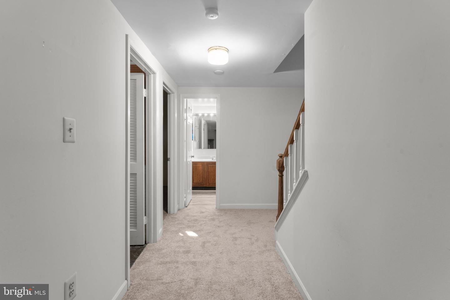 3031 FEDERAL HILL DR, SEVEN CORNERS, Virginia 22044, 4 Bedrooms Bedrooms, ,3 BathroomsBathrooms,Residential,For sale,3031 FEDERAL HILL DR,VAFX2250132 MLS # VAFX2250132