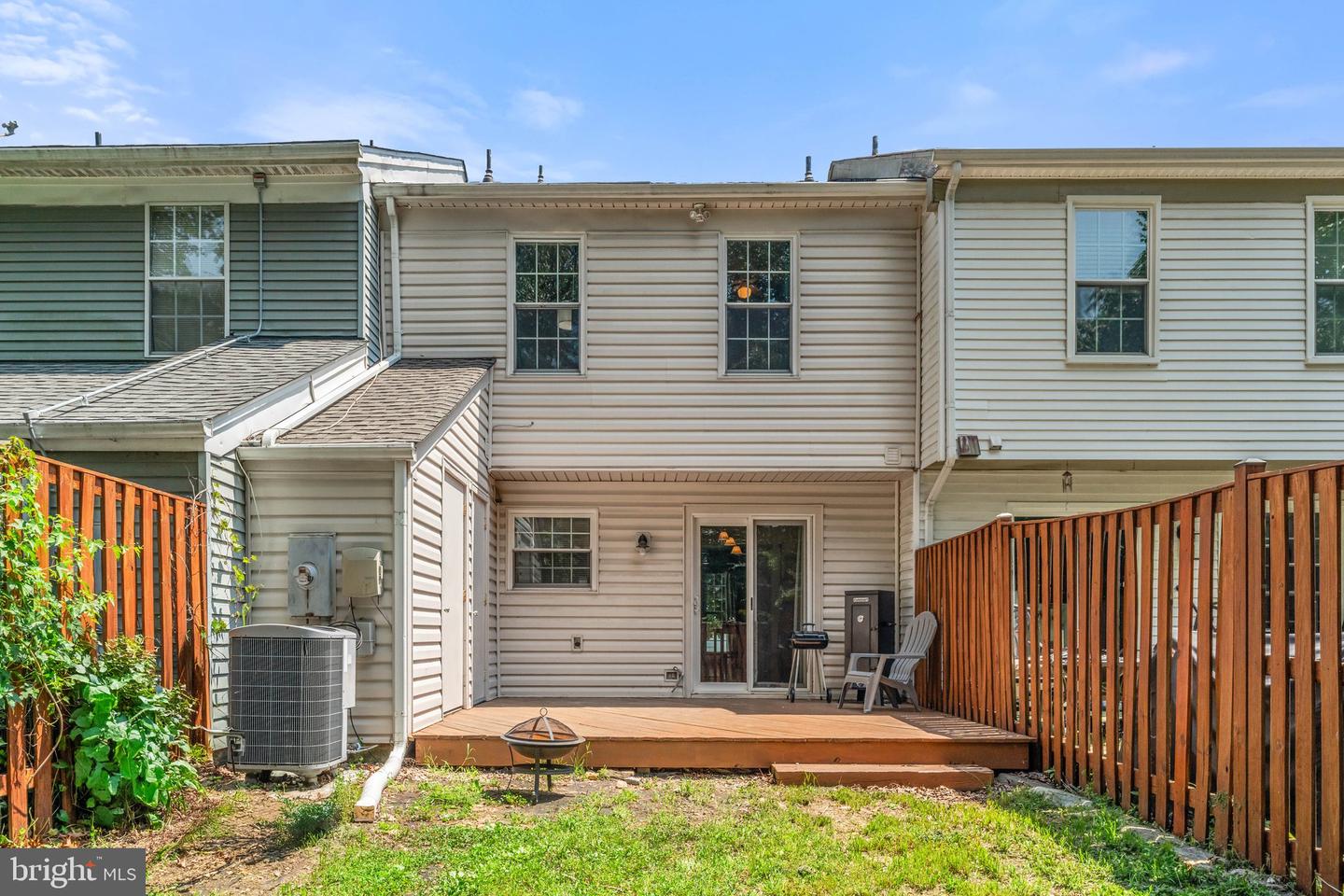 7656 STANA CT, LORTON, Virginia 22079, 3 Bedrooms Bedrooms, ,1 BathroomBathrooms,Residential,For sale,7656 STANA CT,VAFX2250140 MLS # VAFX2250140