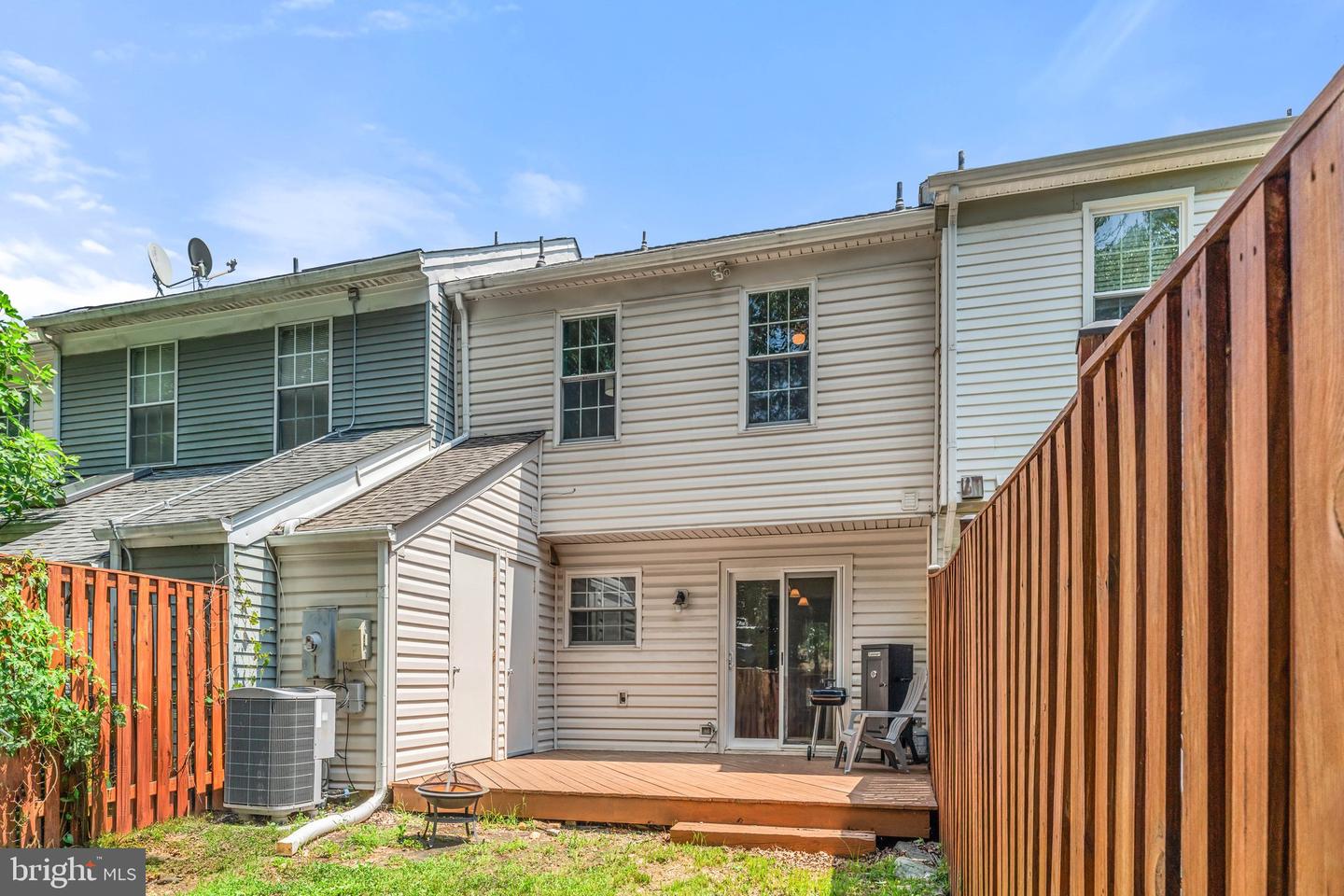 7656 STANA CT, LORTON, Virginia 22079, 3 Bedrooms Bedrooms, ,1 BathroomBathrooms,Residential,For sale,7656 STANA CT,VAFX2250140 MLS # VAFX2250140
