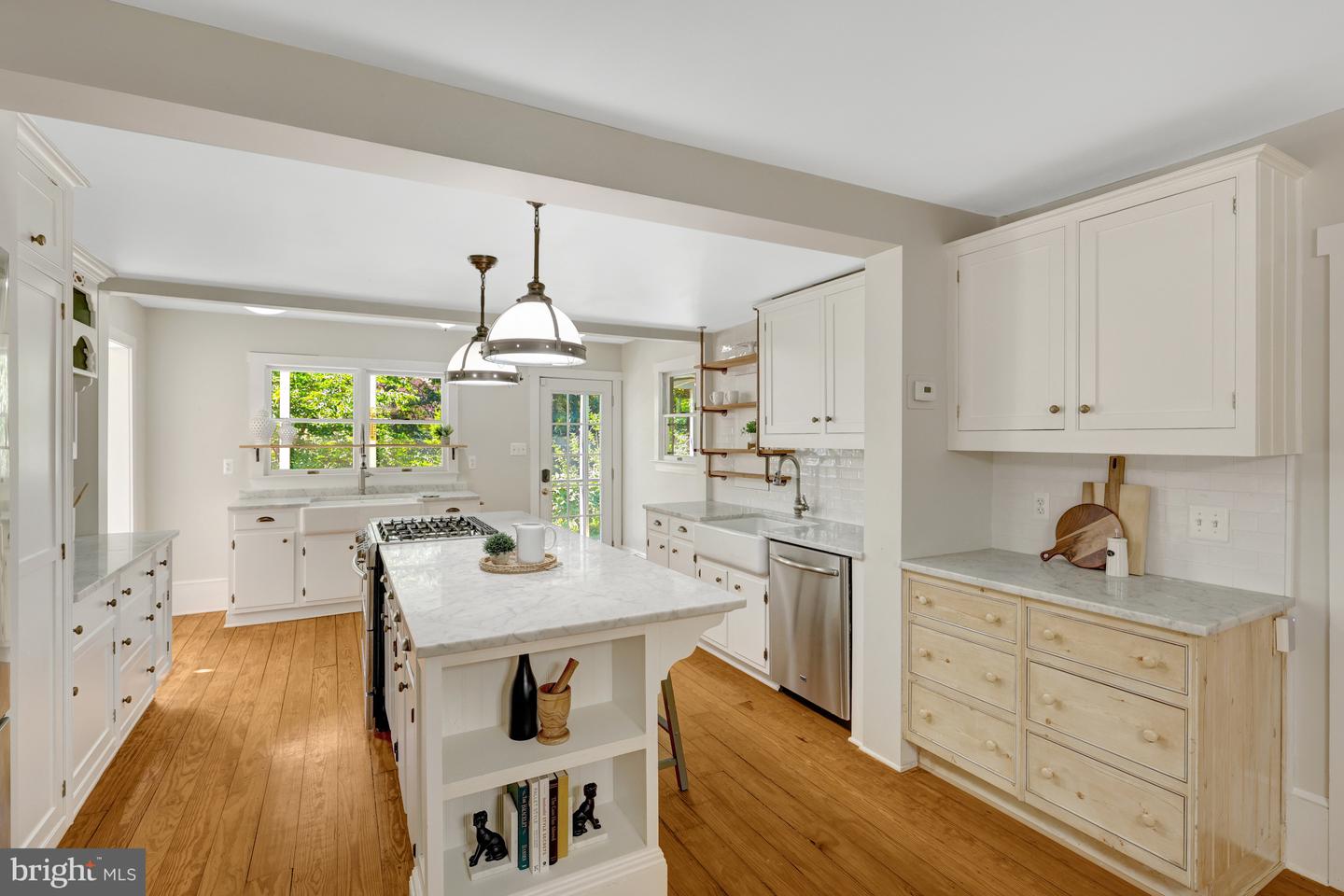 1012 GRANT ST, HERNDON, Virginia 20170, 3 Bedrooms Bedrooms, ,3 BathroomsBathrooms,Residential,For sale,1012 GRANT ST,VAFX2250178 MLS # VAFX2250178