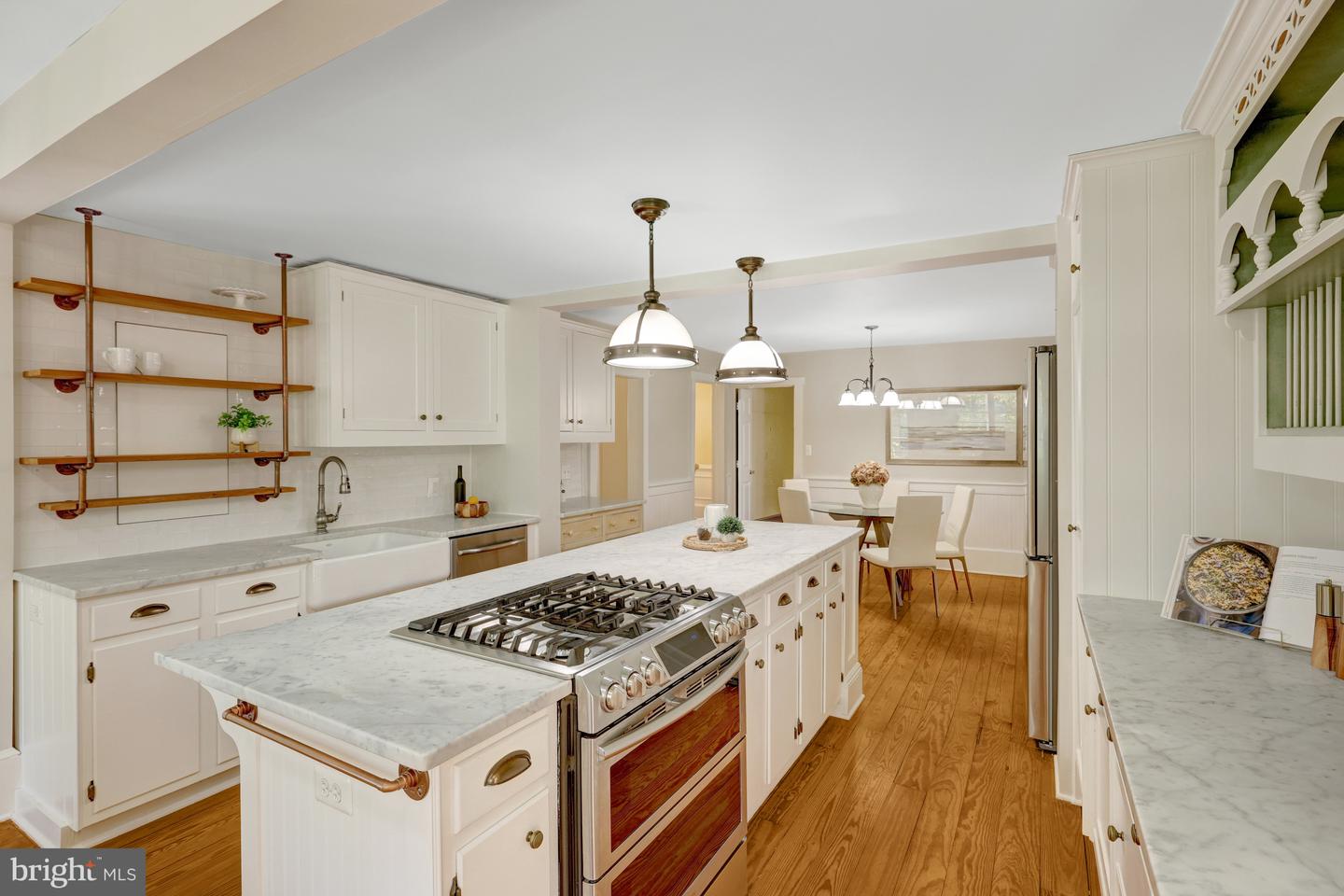 1012 GRANT ST, HERNDON, Virginia 20170, 3 Bedrooms Bedrooms, ,3 BathroomsBathrooms,Residential,For sale,1012 GRANT ST,VAFX2250178 MLS # VAFX2250178