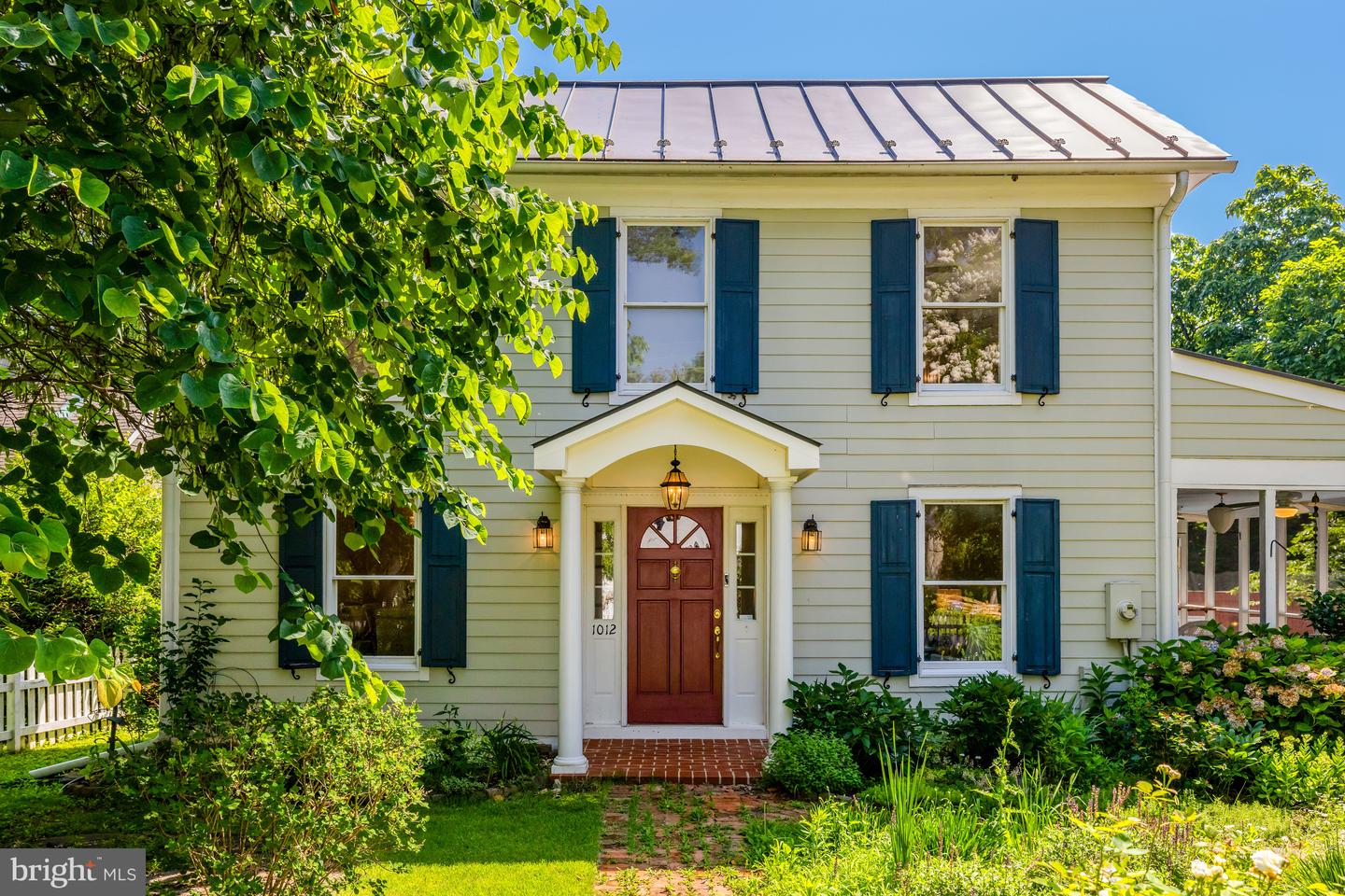 1012 GRANT ST, HERNDON, Virginia 20170, 3 Bedrooms Bedrooms, ,3 BathroomsBathrooms,Residential,For sale,1012 GRANT ST,VAFX2250178 MLS # VAFX2250178