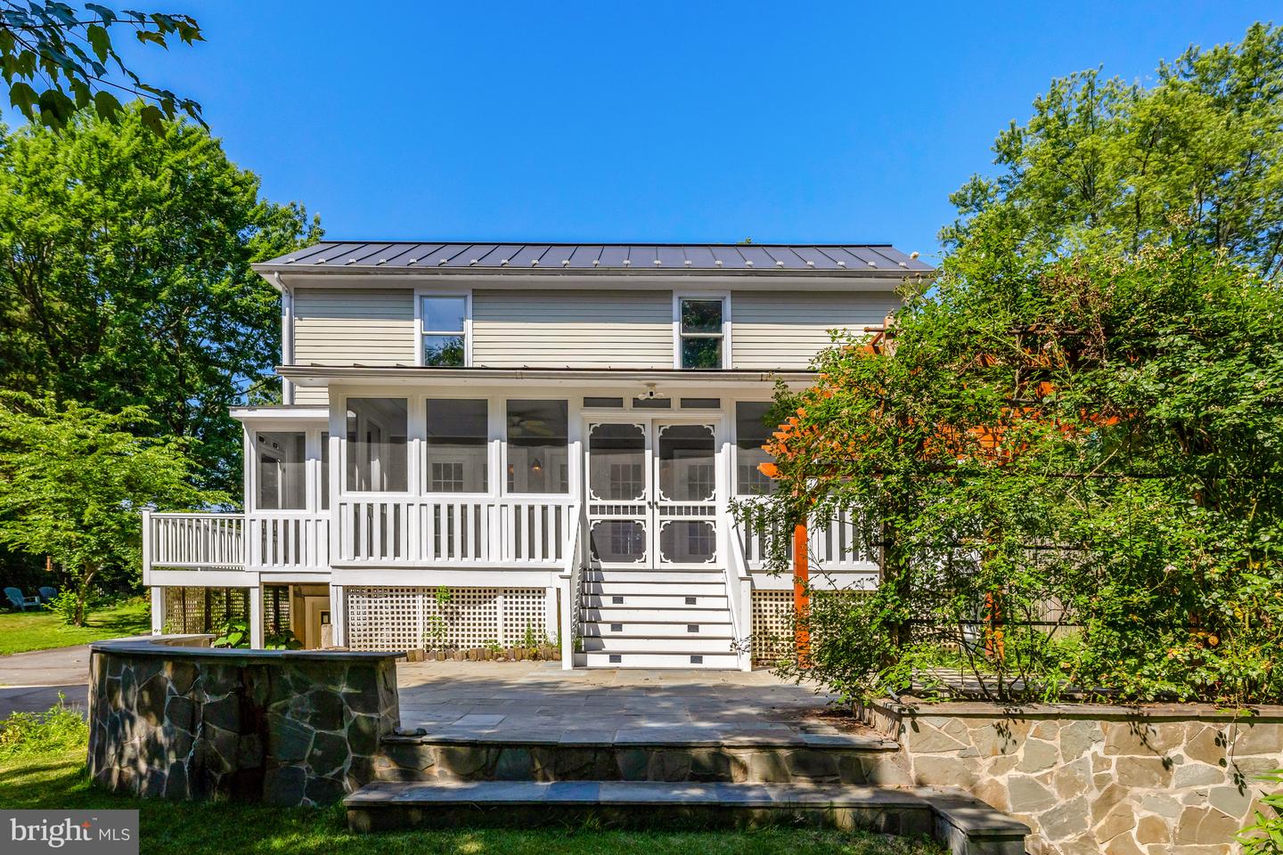 1012 GRANT ST, HERNDON, Virginia 20170, 3 Bedrooms Bedrooms, ,3 BathroomsBathrooms,Residential,For sale,1012 GRANT ST,VAFX2250178 MLS # VAFX2250178