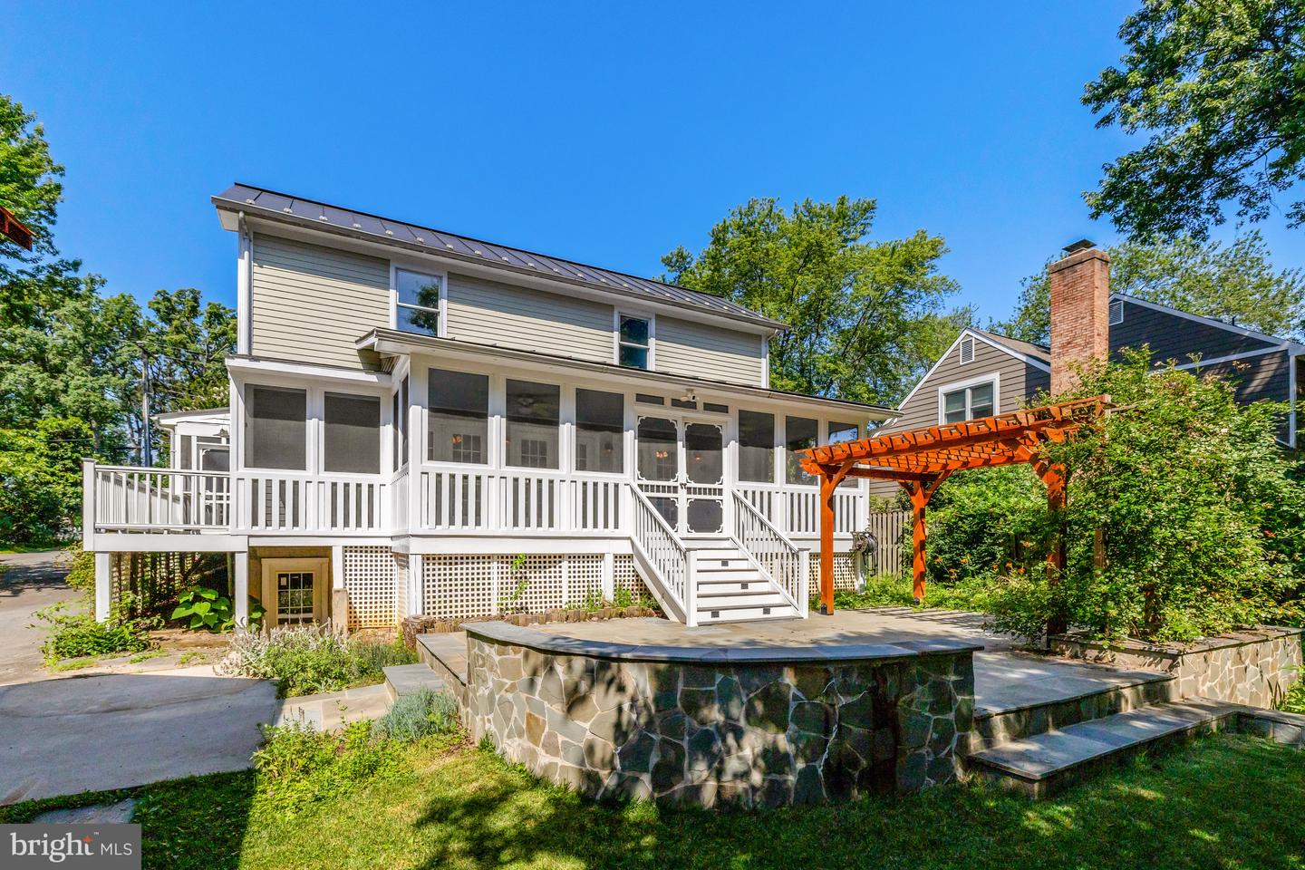 1012 GRANT ST, HERNDON, Virginia 20170, 3 Bedrooms Bedrooms, ,3 BathroomsBathrooms,Residential,For sale,1012 GRANT ST,VAFX2250178 MLS # VAFX2250178
