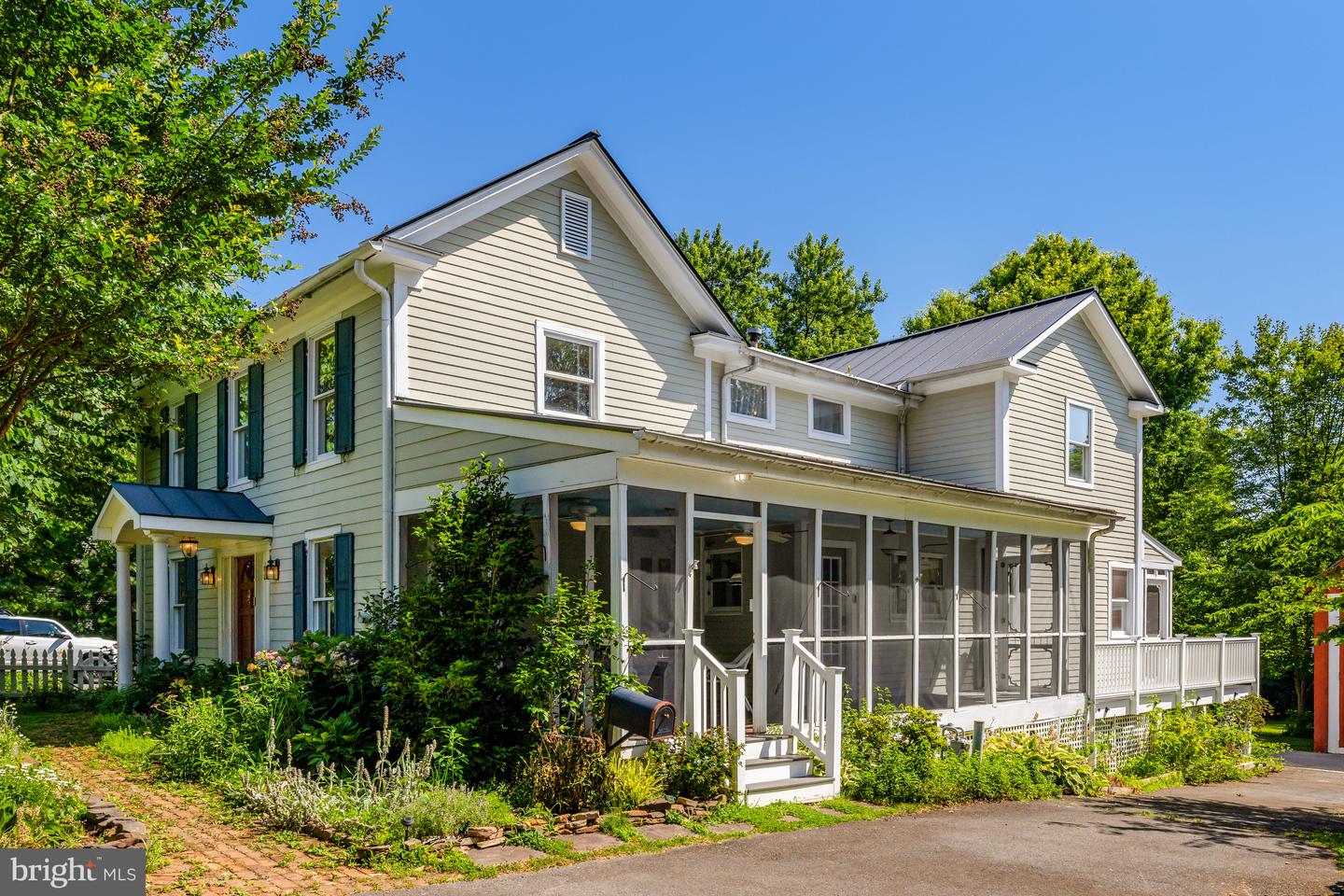 1012 GRANT ST, HERNDON, Virginia 20170, 3 Bedrooms Bedrooms, ,3 BathroomsBathrooms,Residential,For sale,1012 GRANT ST,VAFX2250178 MLS # VAFX2250178