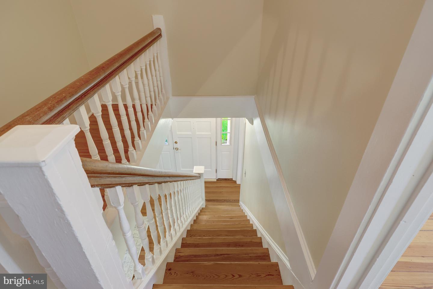 1012 GRANT ST, HERNDON, Virginia 20170, 3 Bedrooms Bedrooms, ,3 BathroomsBathrooms,Residential,For sale,1012 GRANT ST,VAFX2250178 MLS # VAFX2250178