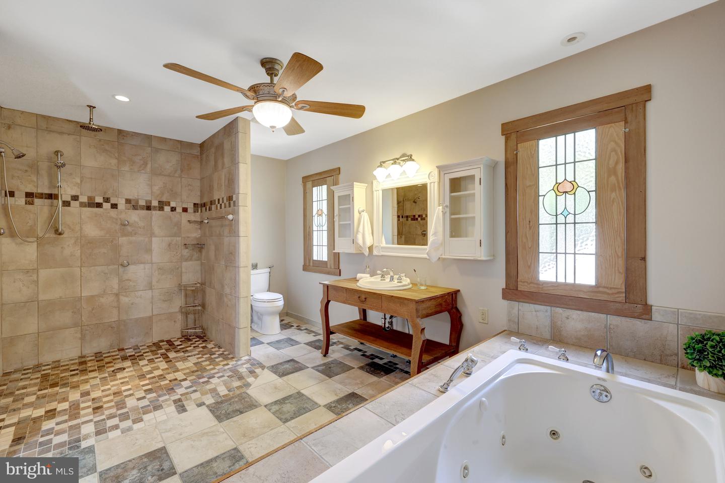 1012 GRANT ST, HERNDON, Virginia 20170, 3 Bedrooms Bedrooms, ,3 BathroomsBathrooms,Residential,For sale,1012 GRANT ST,VAFX2250178 MLS # VAFX2250178